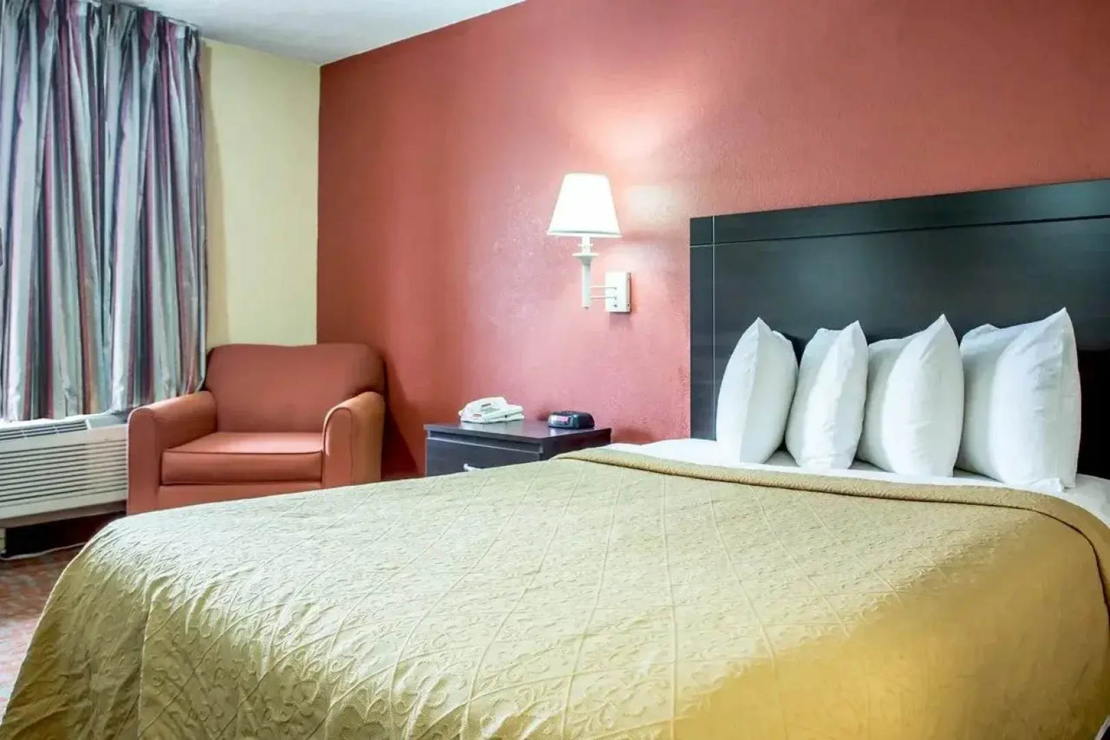 Quality Inn & Suites Monroe