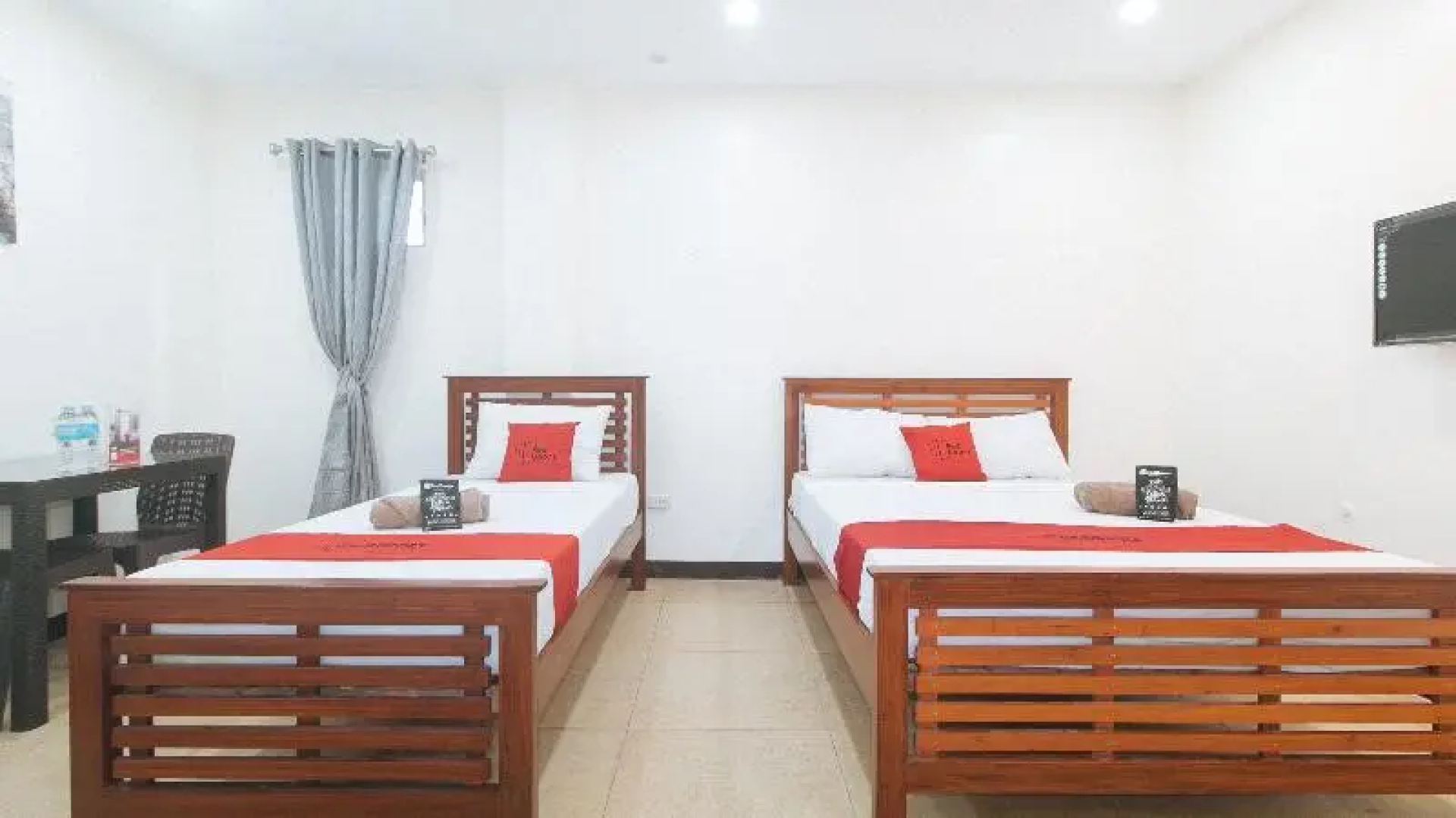 Reddoorz @ Rj's Bldg Near Lyceum Gen. Trias Cavite