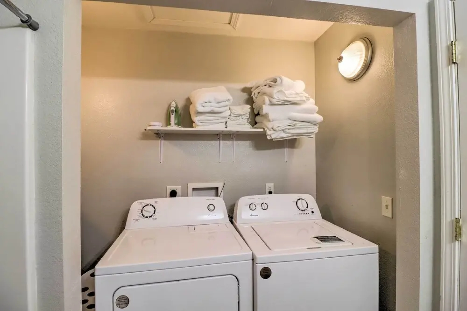 Stylish & Family-friendly West Plains Home!