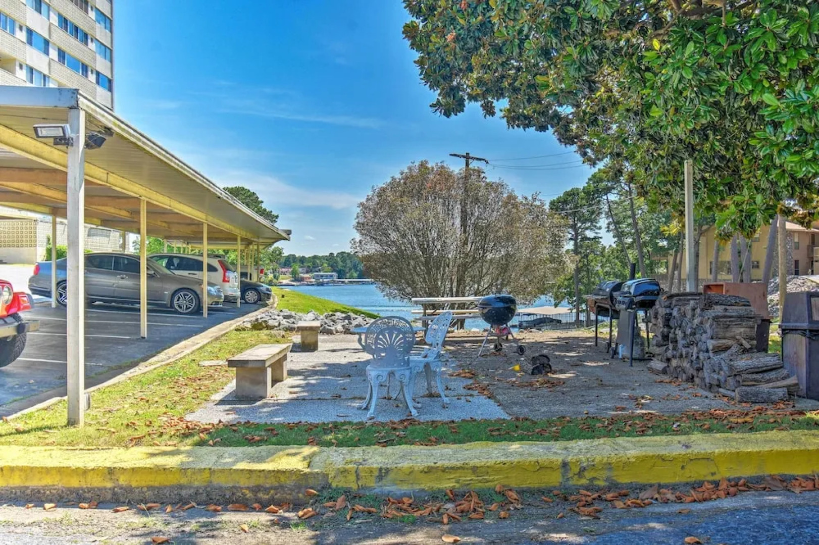 Stunning Hot Springs Condo on Lake Hamilton!