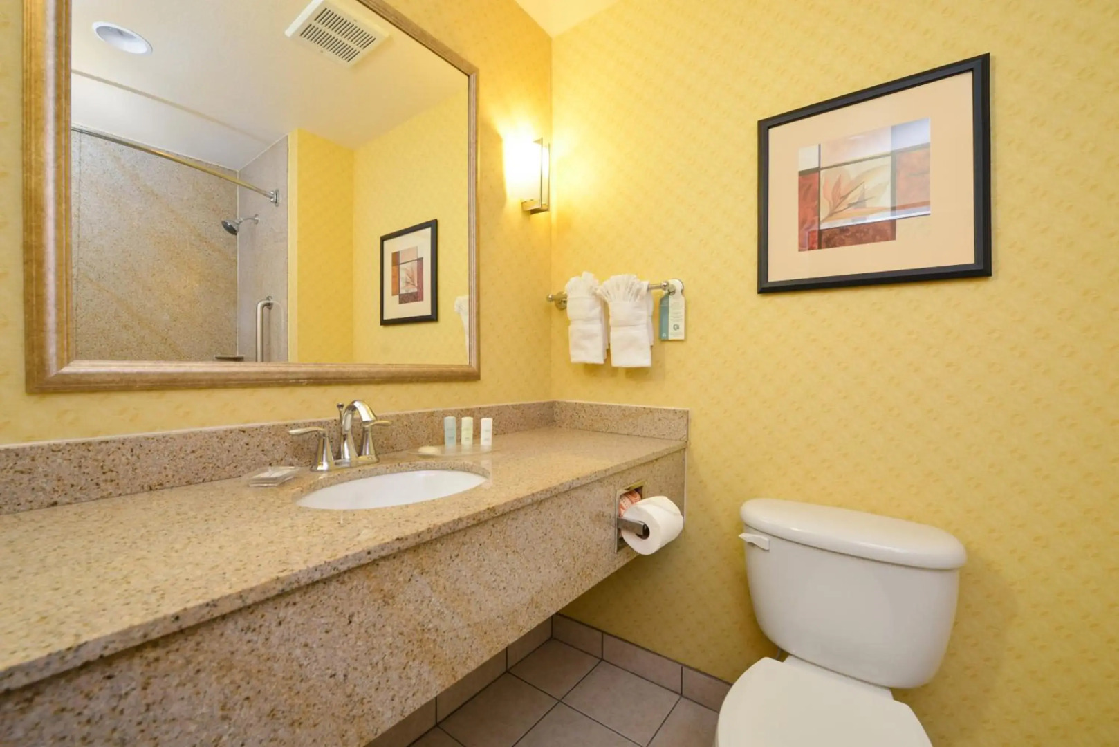 Comfort Suites Eugene University