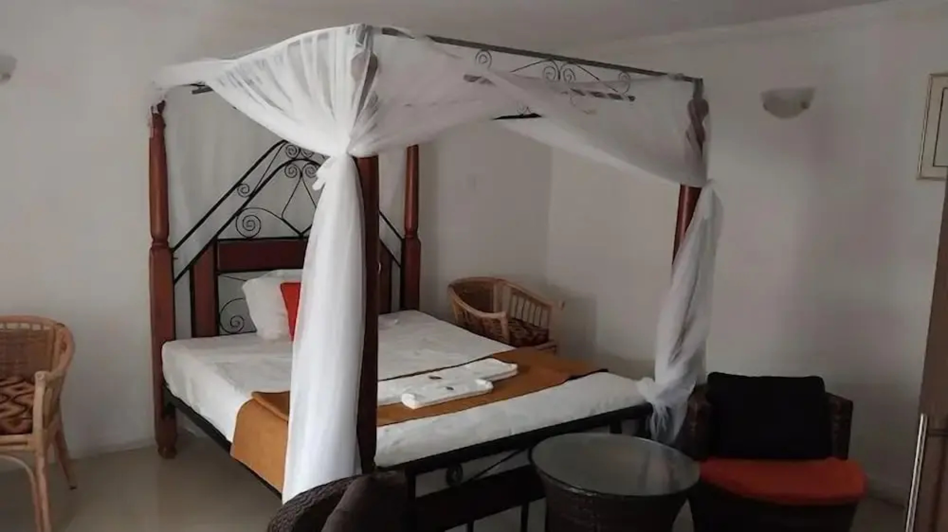 Mbita Tourist Hotel