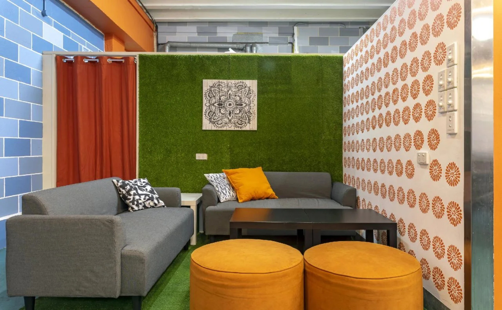 Adelaides Shakespeare Backpackers International Hostel