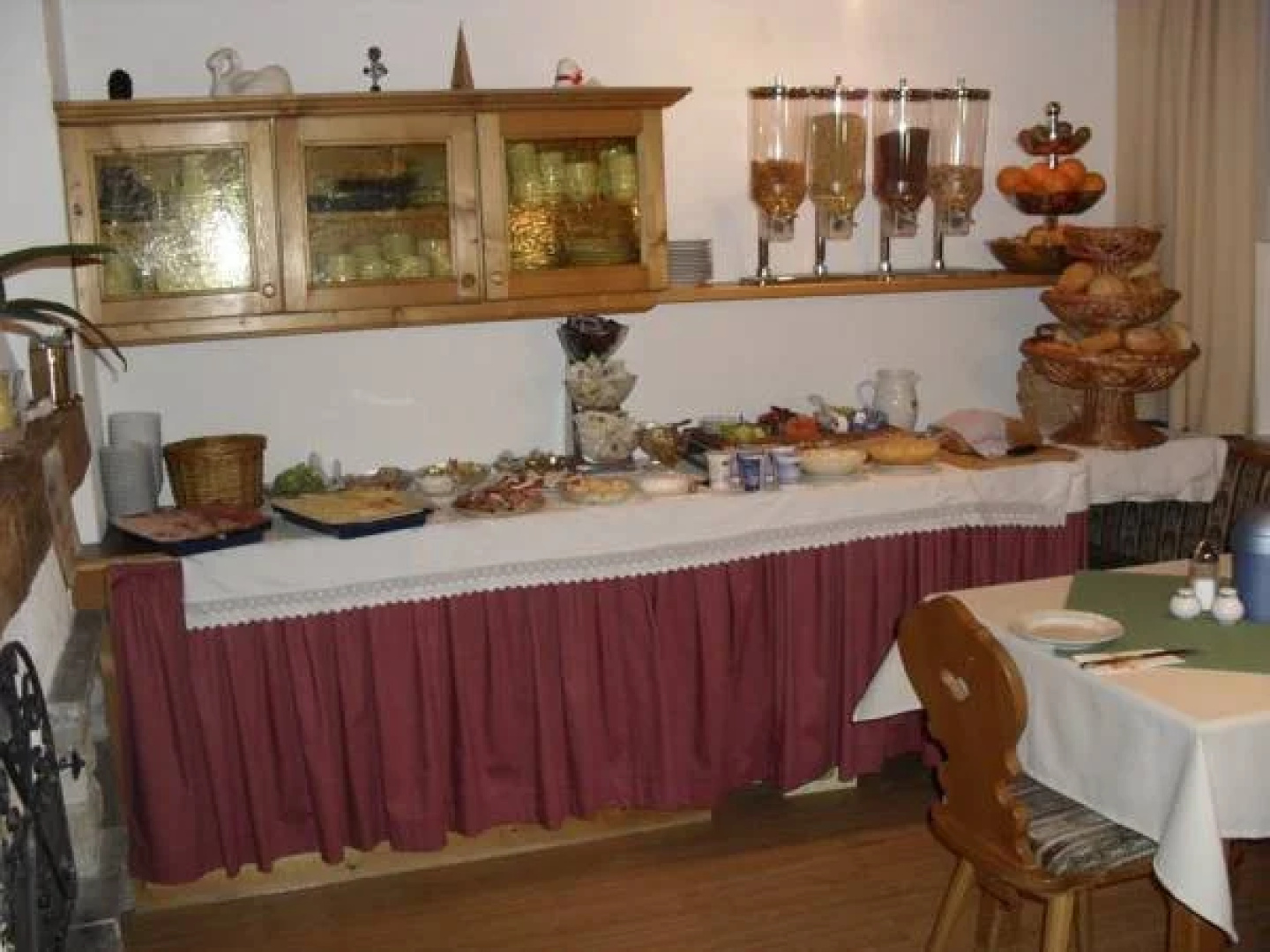 Apart Hotel Ideal