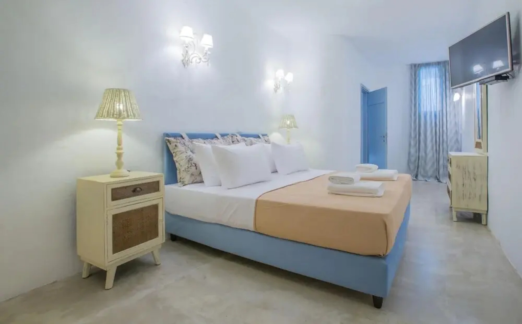 Aelia Paros Villas Grand Villa With Sea View and Private Pool Up to 8 Persons