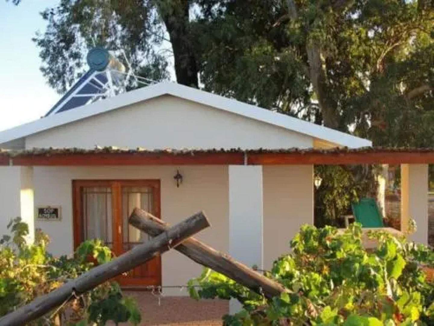 Ou Skool Guest House