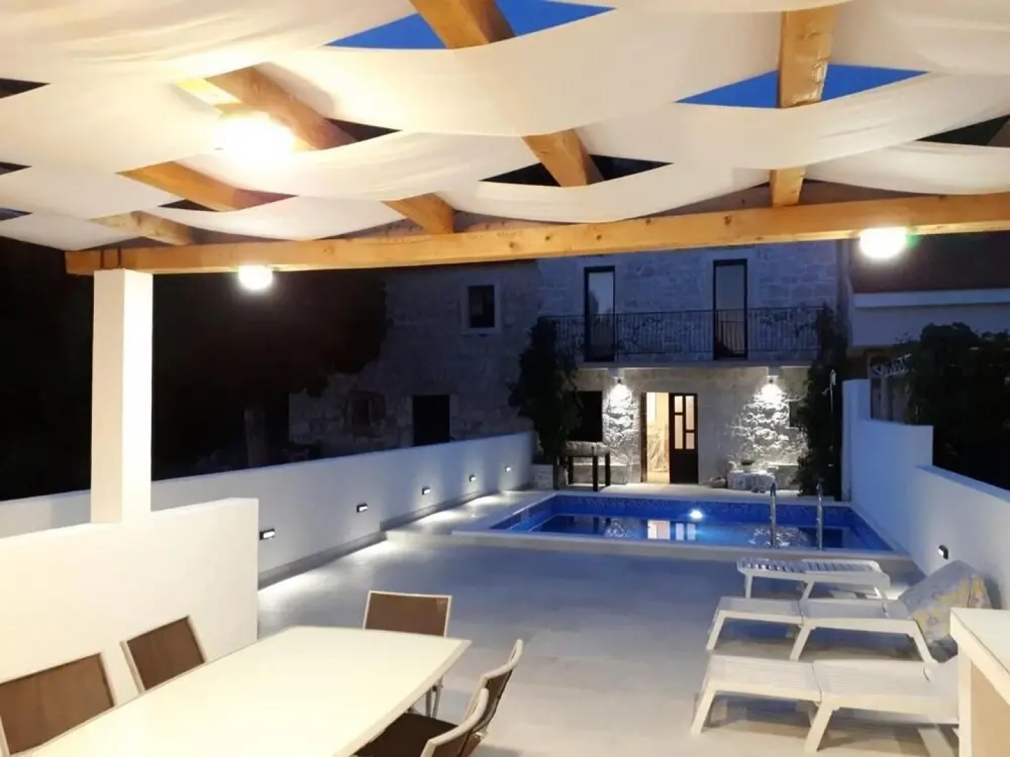 Villa Dragi, Villa With Pool and big Terrace, sea View, Peacfully and Quite