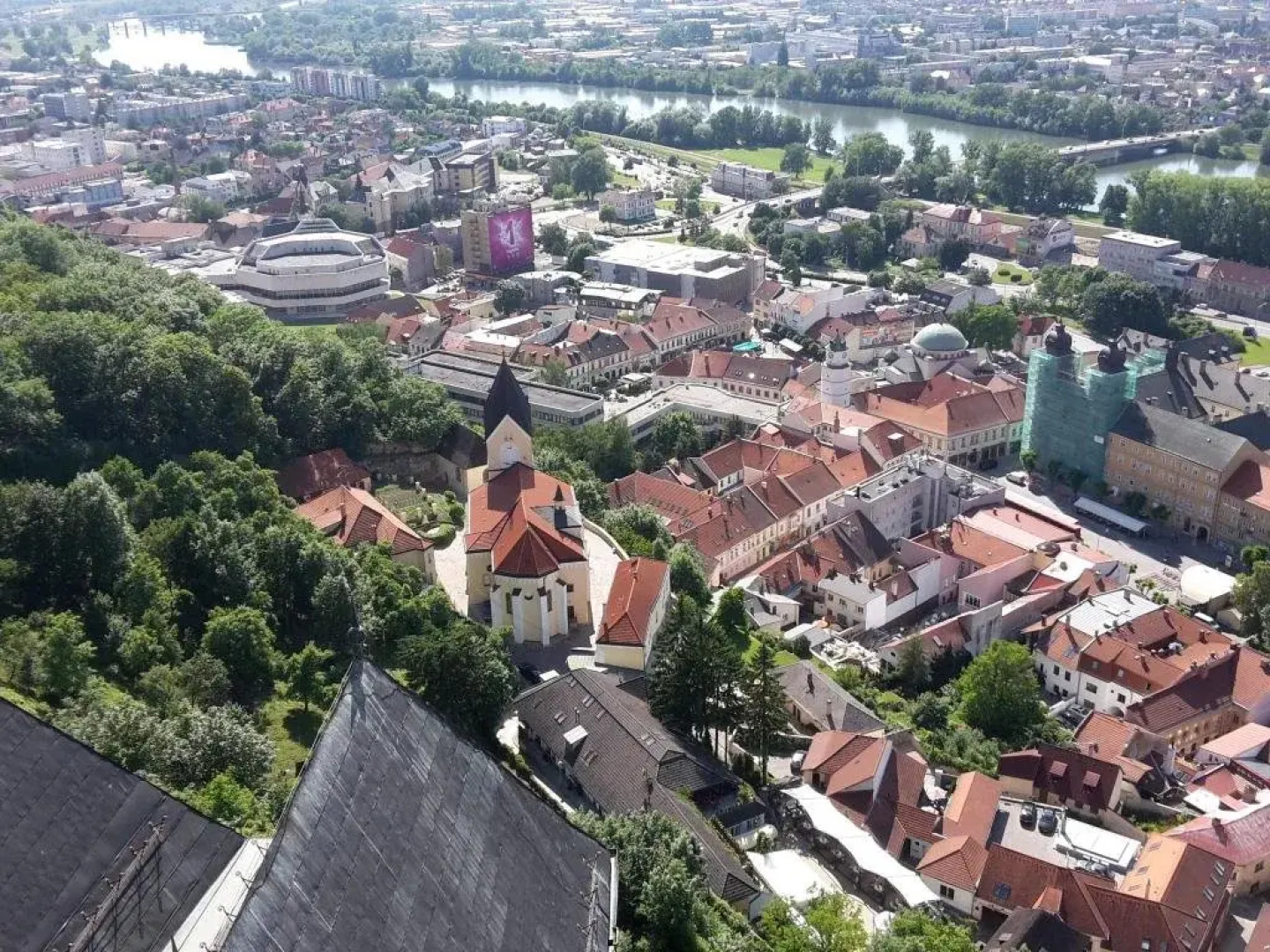Penzion na letisku - areál SKY PARK