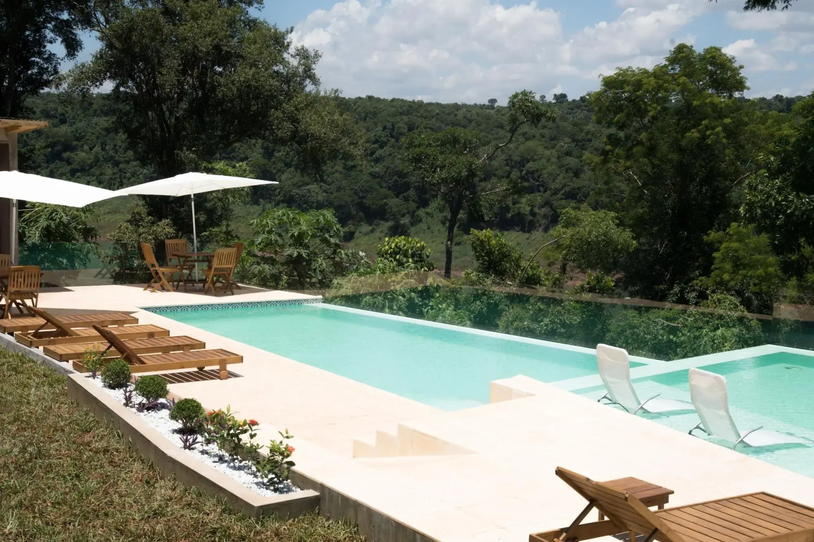 Tupa Lodge Selva el Río