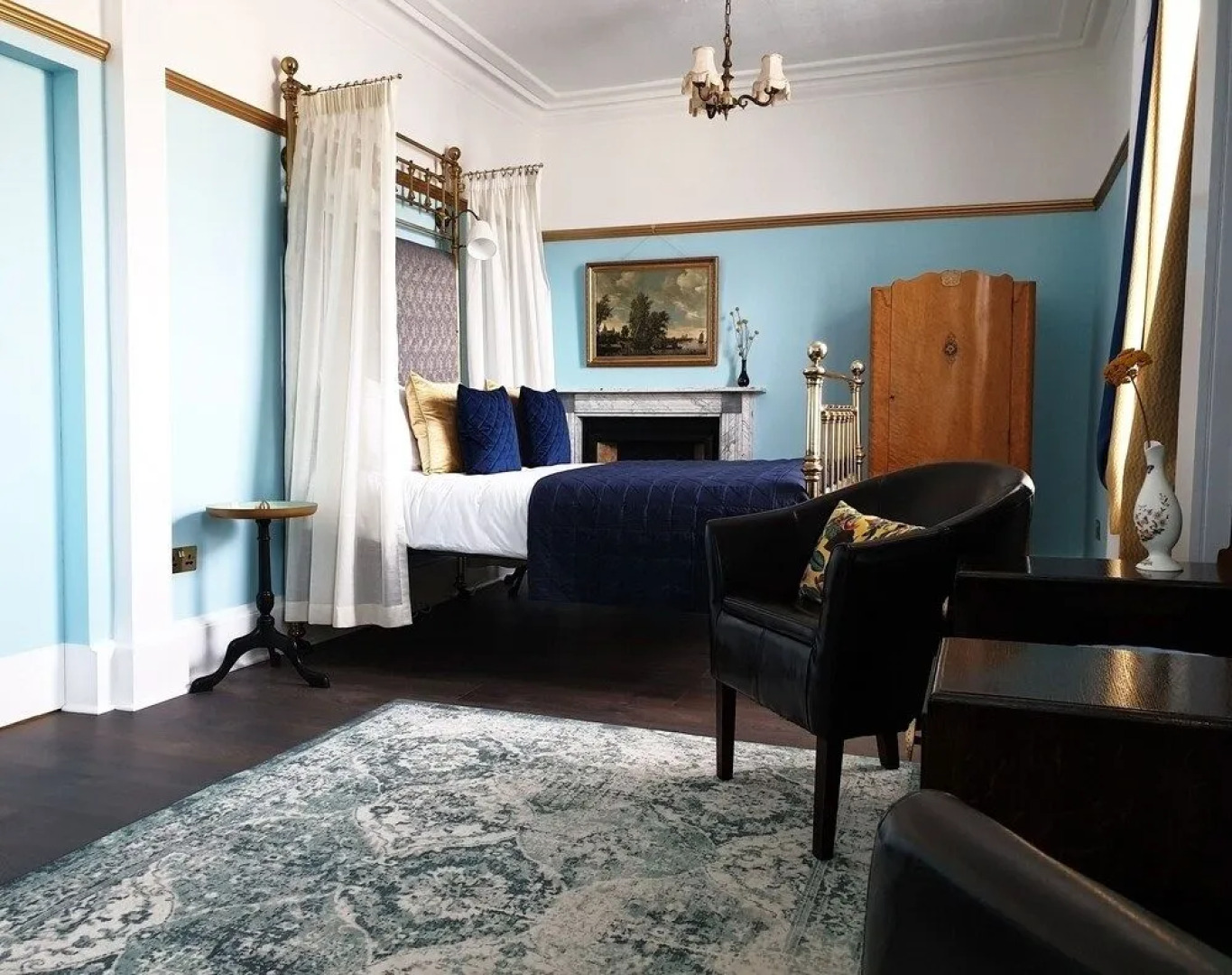 Little Robin Bed And Breakfast