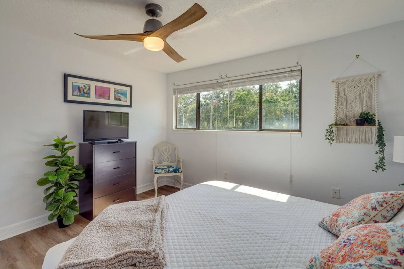 Breezy Cape Canaveral Townhome ~ 1 Mi to Beach!