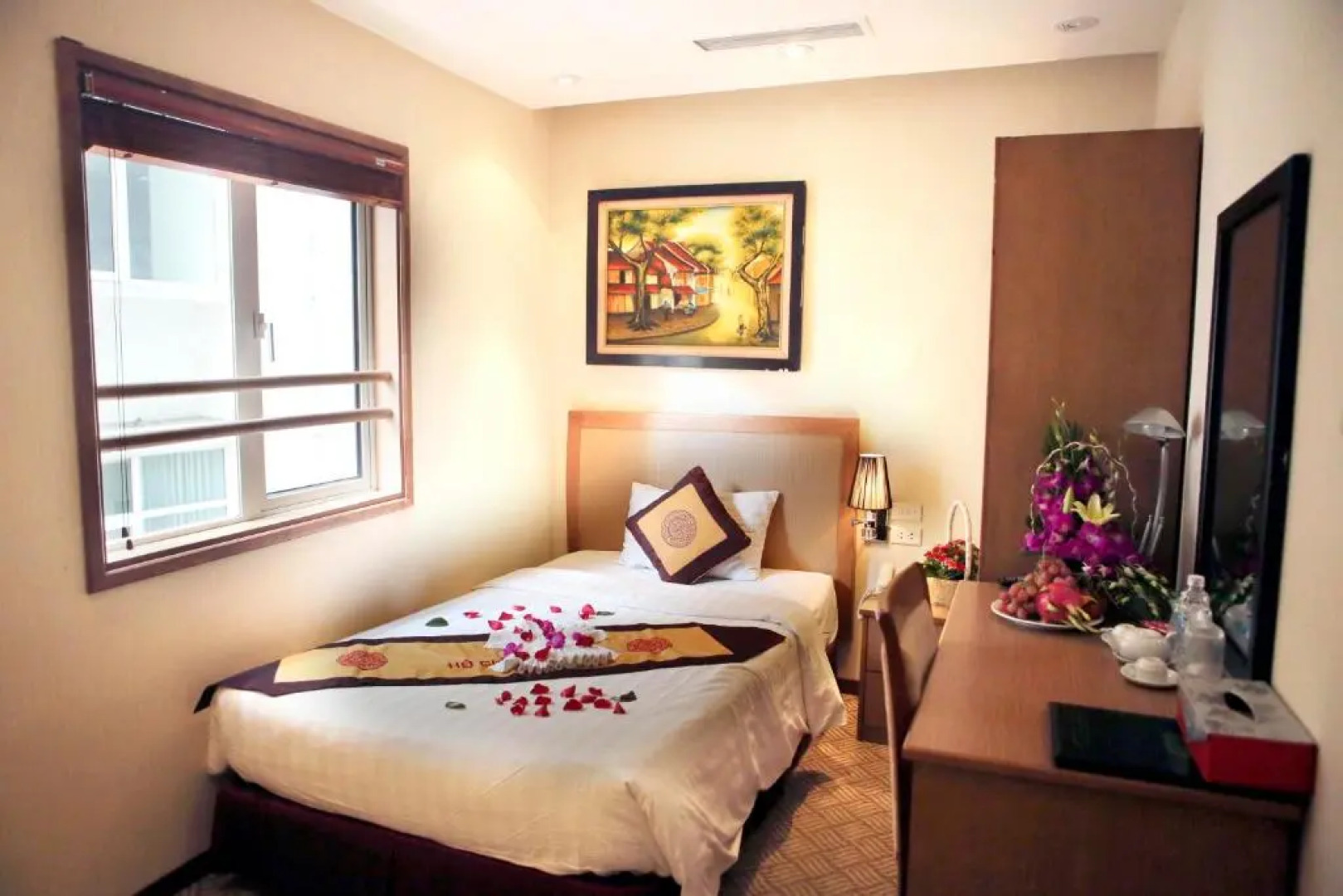 Lenid De Ho Guom Hotel