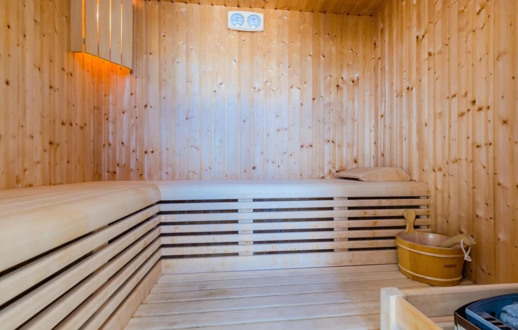 Amazing Home in Trsteno With Sauna, Wifi and 6 Bedrooms