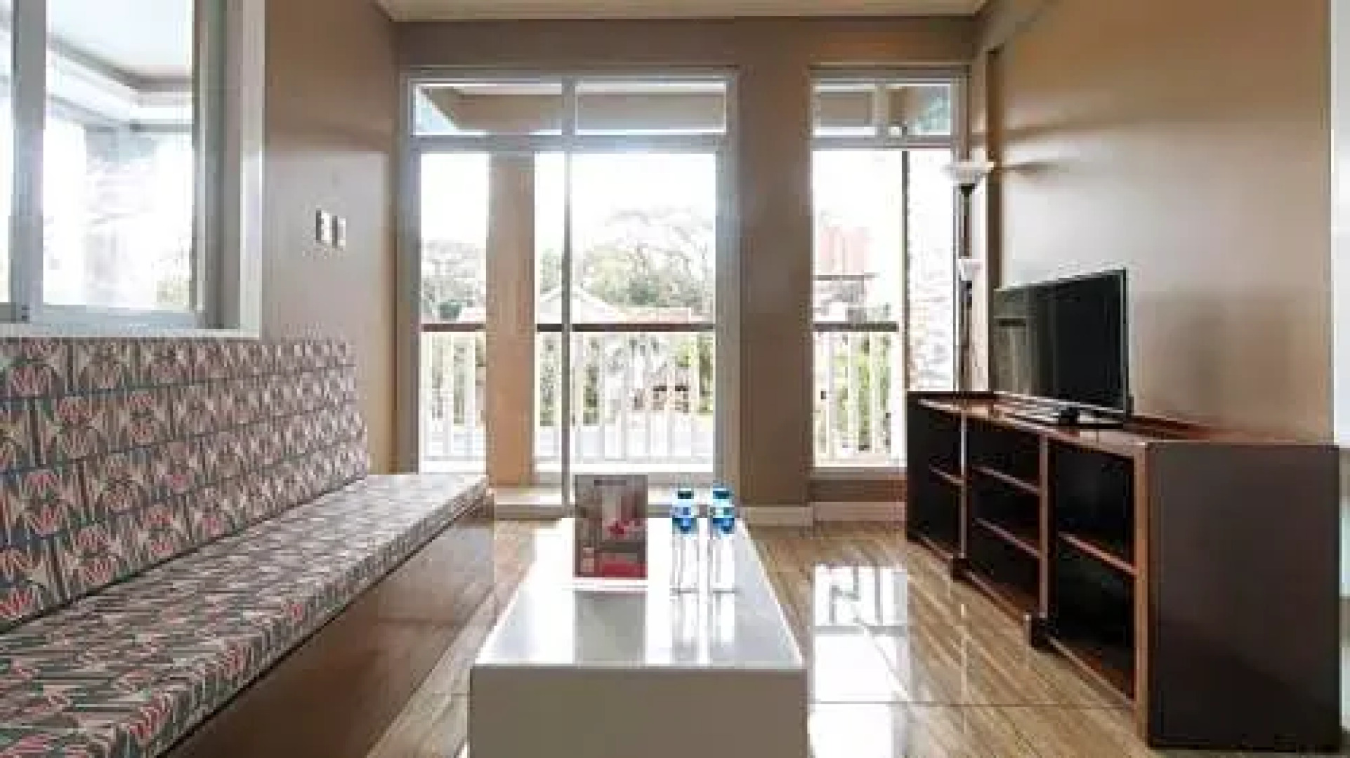 RedDoorz Premium at Trece Indang Road