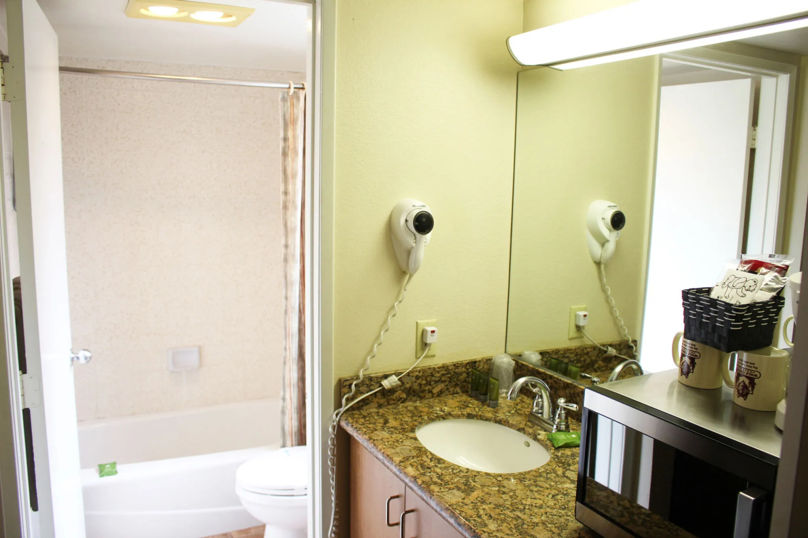 Sessions Retreat & Hotel