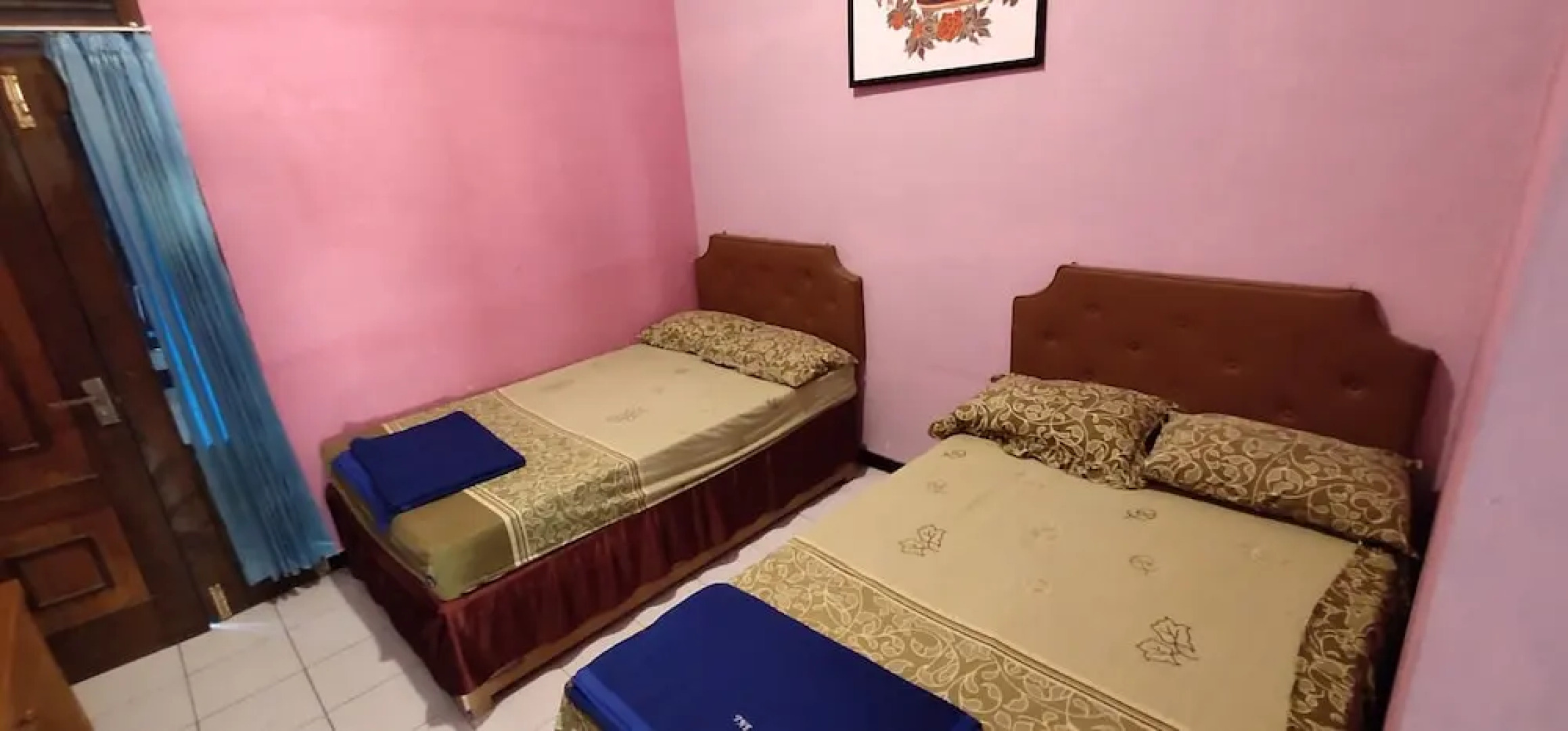 Joglo Family Hotel & Homestay