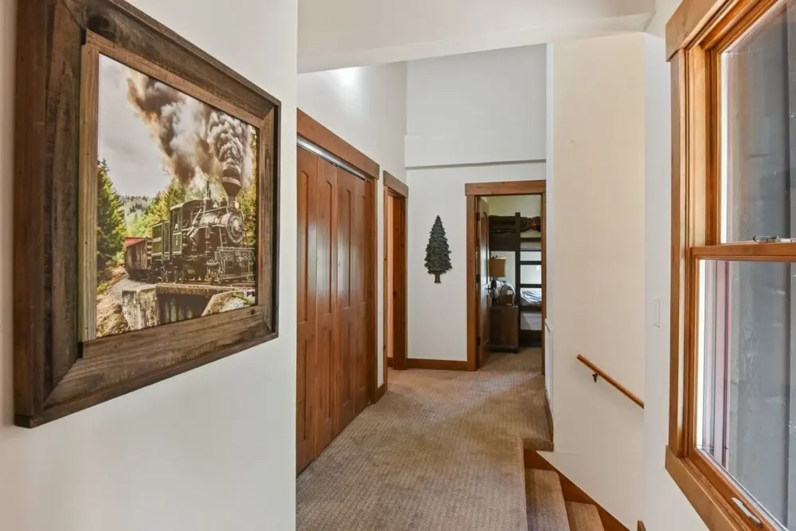 Canterbury Luxury Chalet - Hot Tub, Backs To Forest 3 Bedroom Home by Redawning