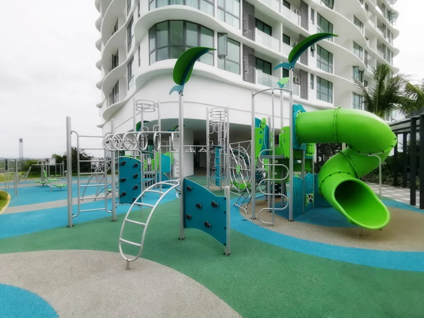 The M Macrolink Hijauan Medini