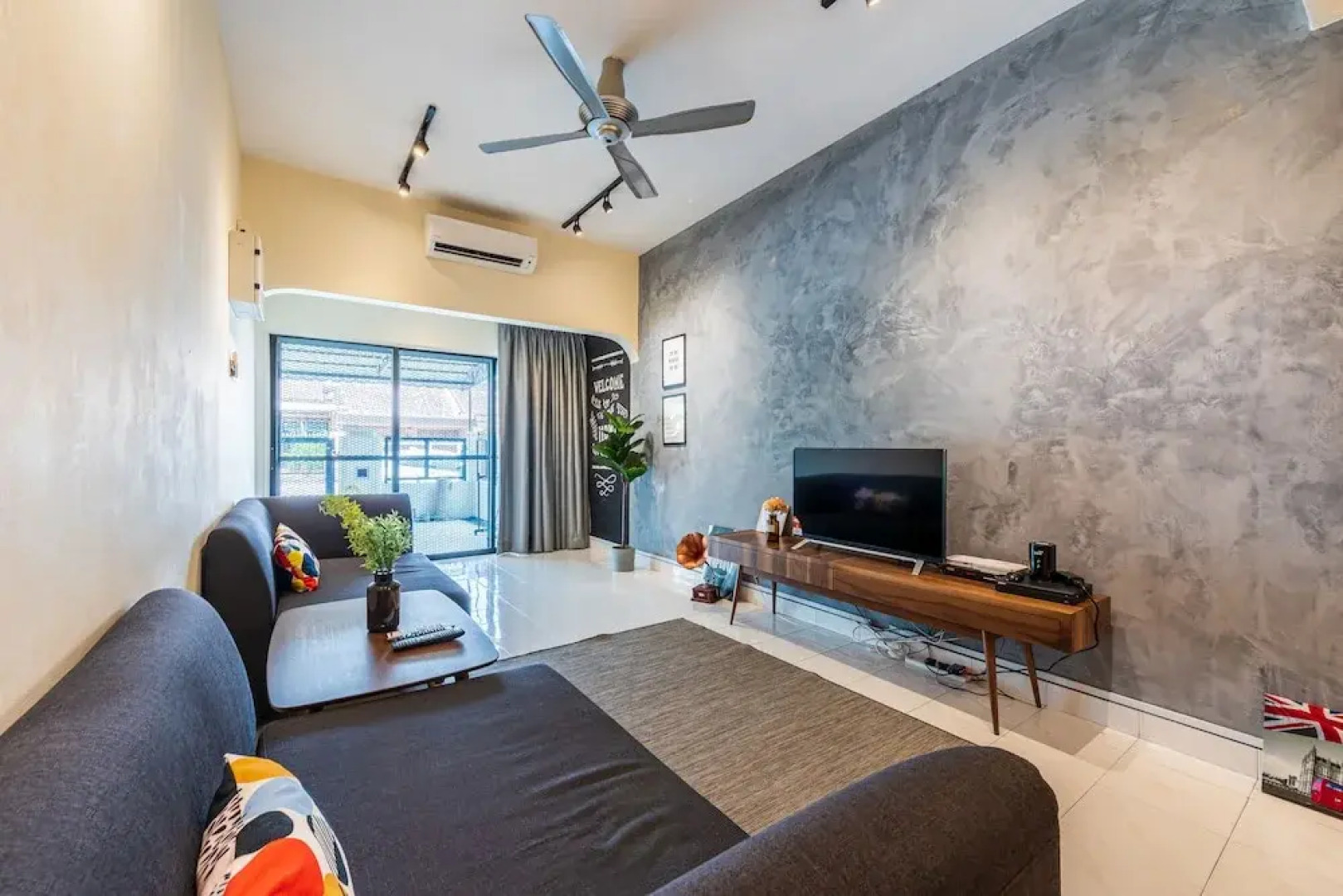 Conceptual Homestay 3BR 9PAX