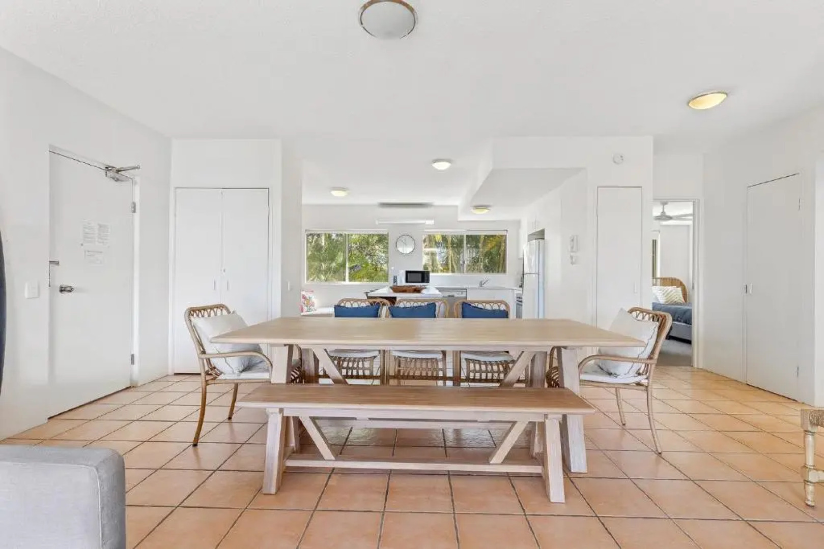 6 Nereus Elegant Beach Side Apartment Simply Perfect