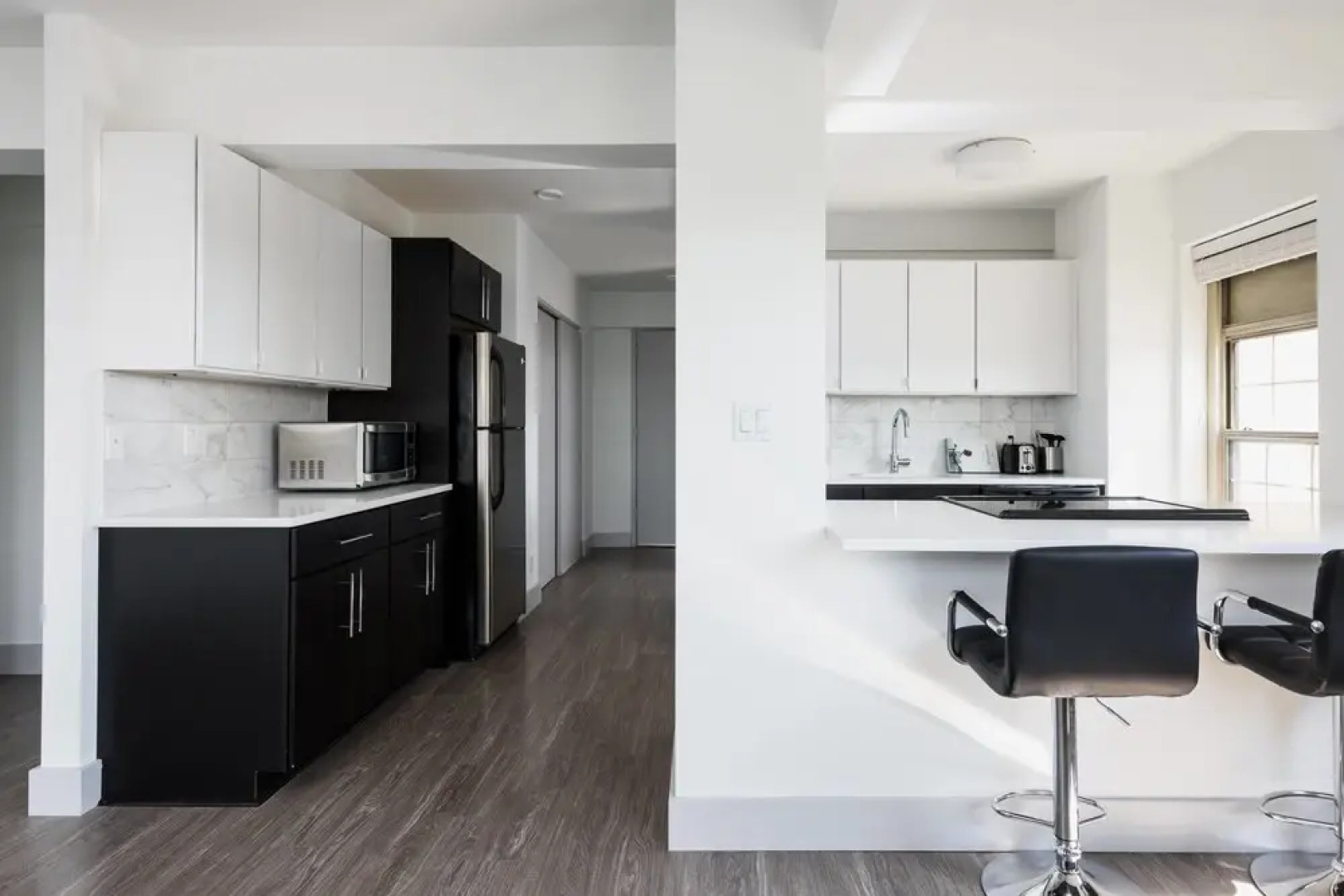 MONTCLAIR - Modern CWE Apts near BJC by Zencity