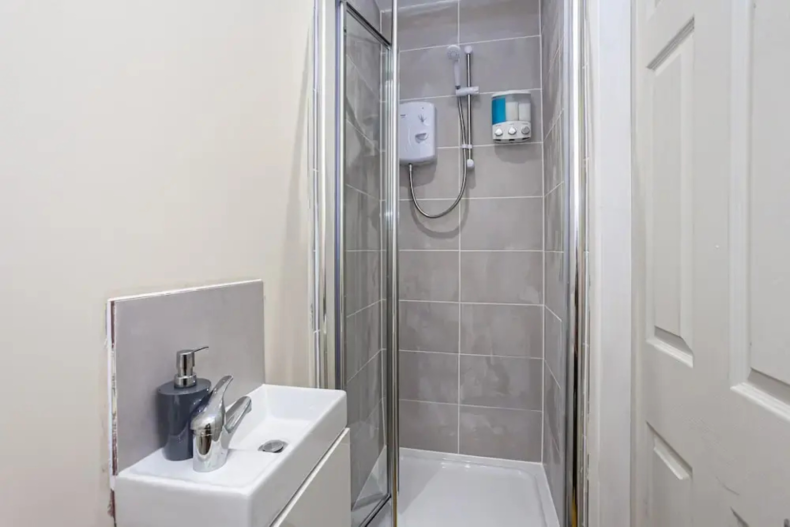 Captivating 5-bed House in Horwich Bolton