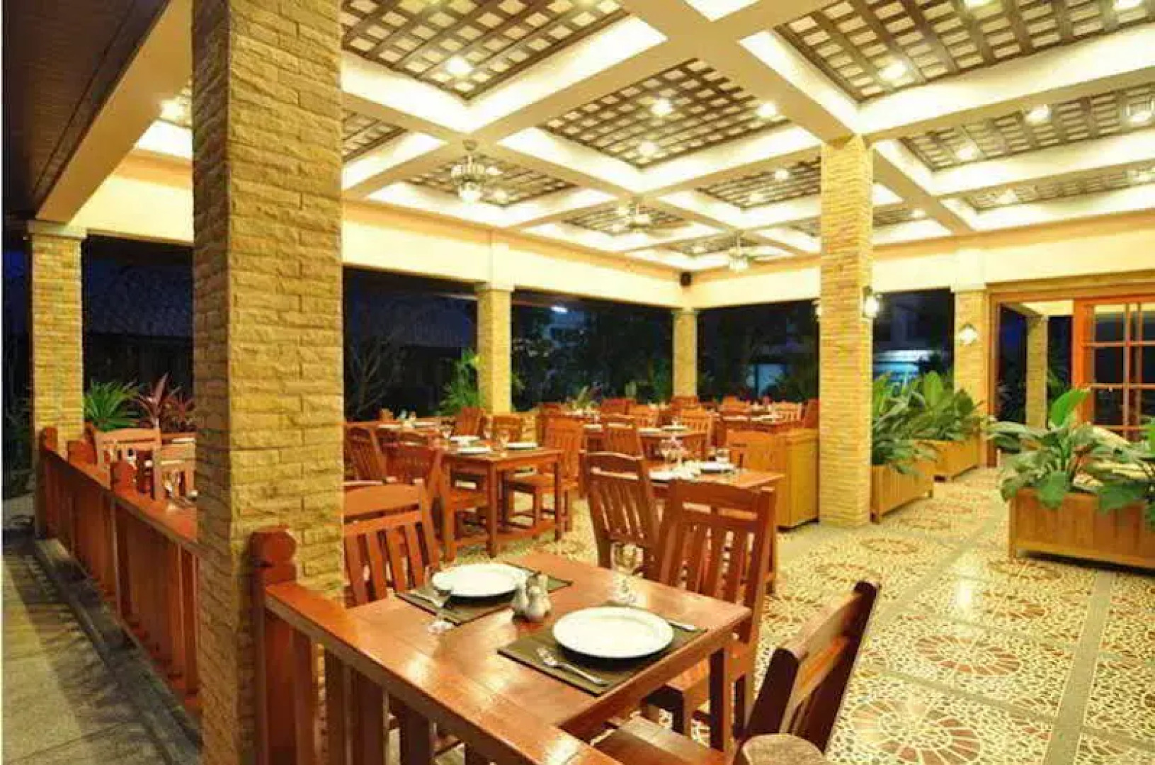 Chalong Villa Resort & Spa