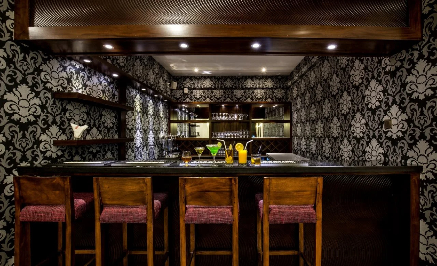 Grand 7 Hotel Kesbewa