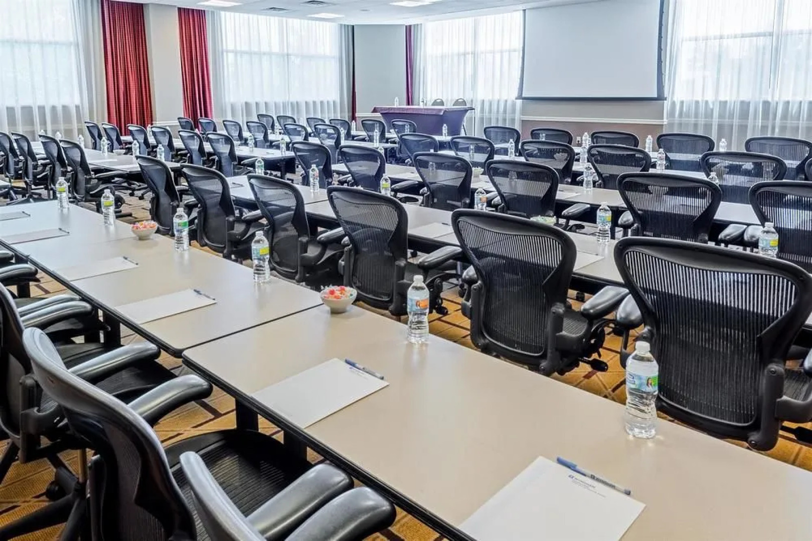 Wyndham Hamilton Park Hotel and Conference Center