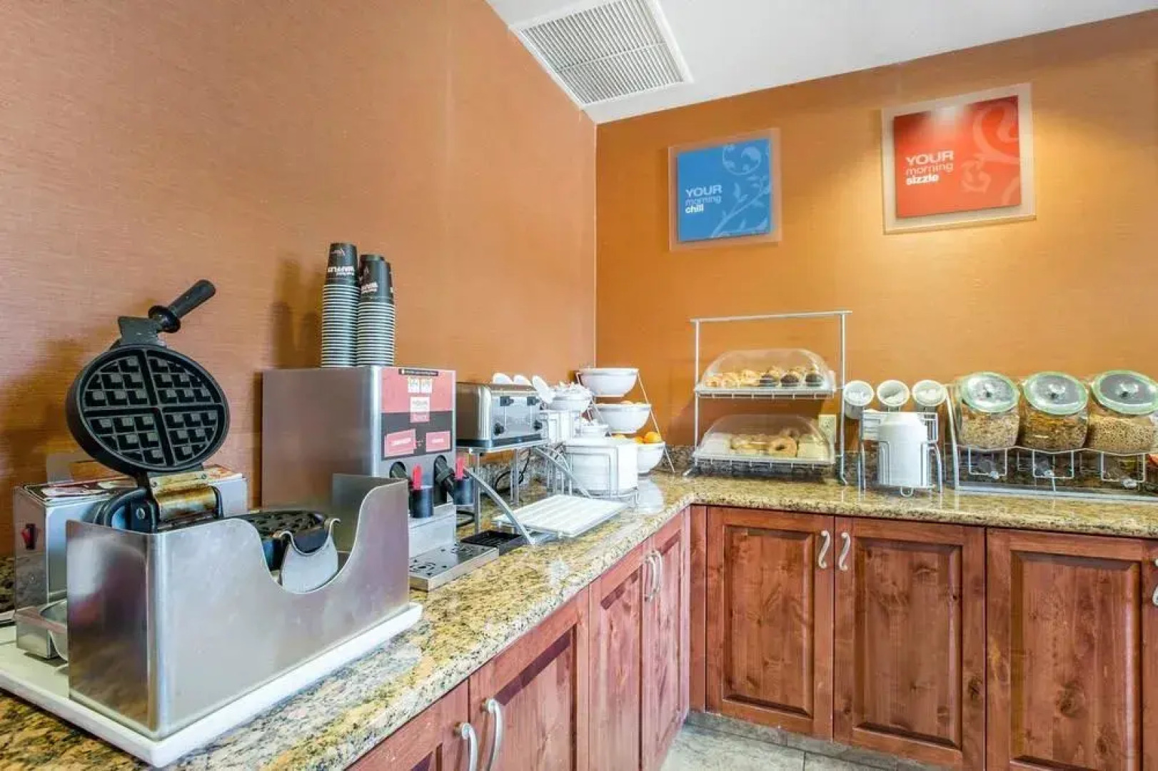 Comfort Inn & Suites