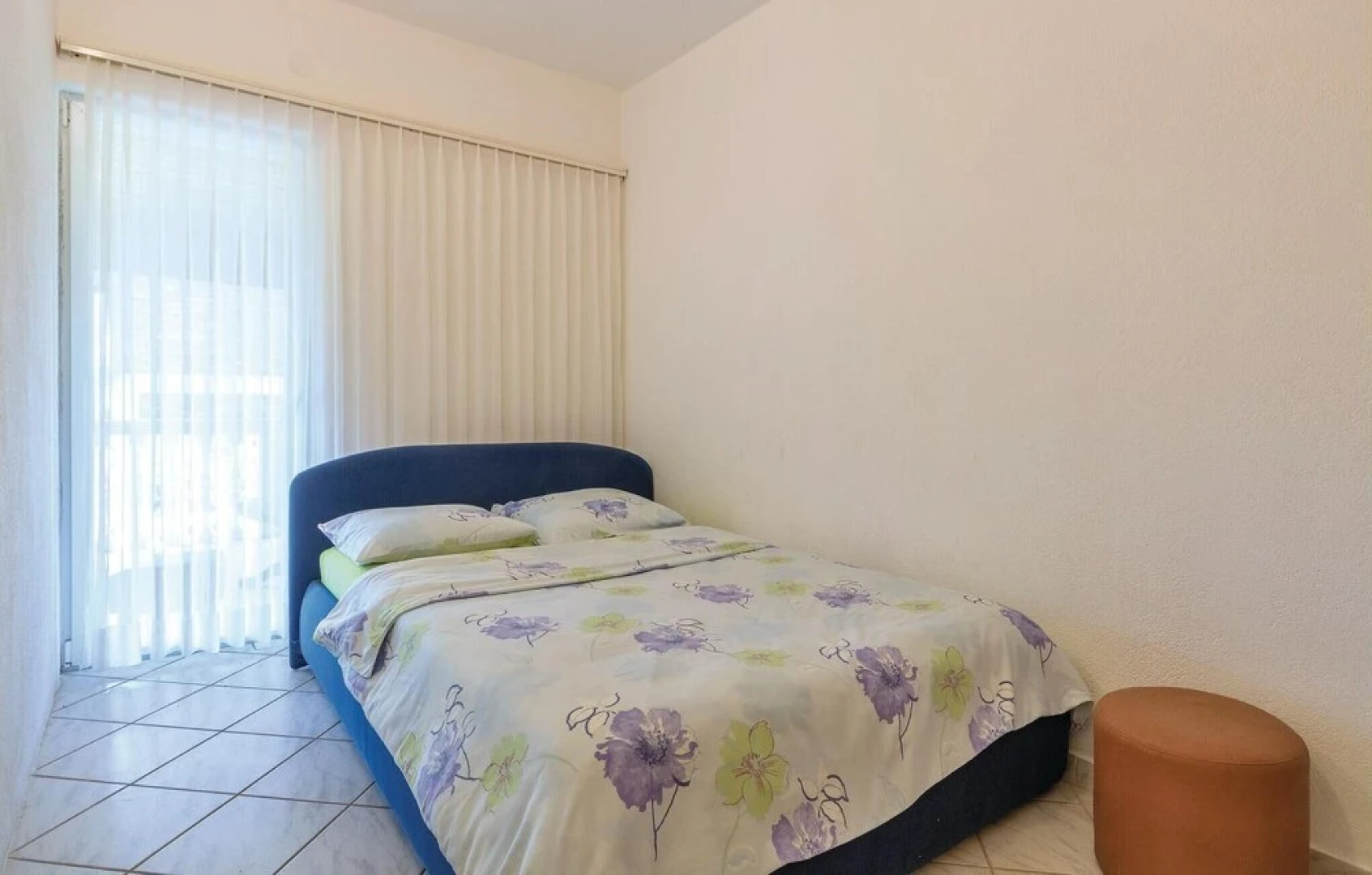 Nice Home in Stinjan With Wifi and 4 Bedrooms