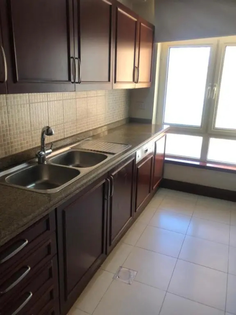 4 bedroom apt in king Abdullah economy city ابراج الشاطي