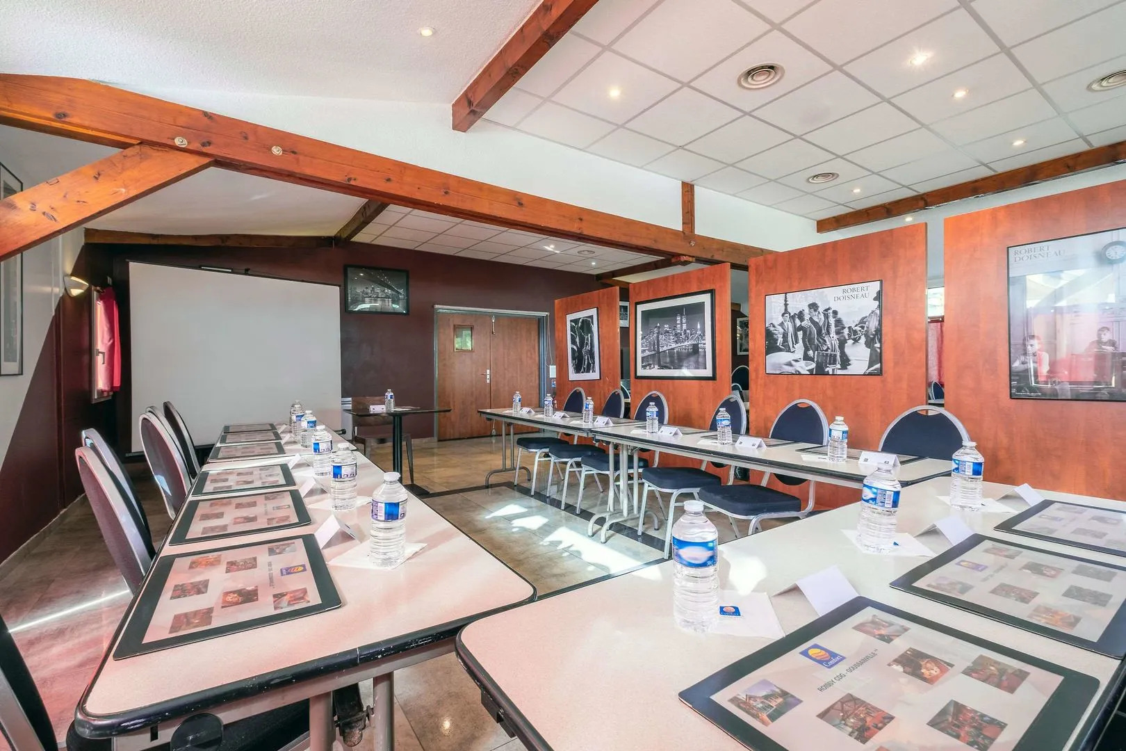 Sky Hotel Goussainville Charles de Gaulle - ex Comfort Hotel