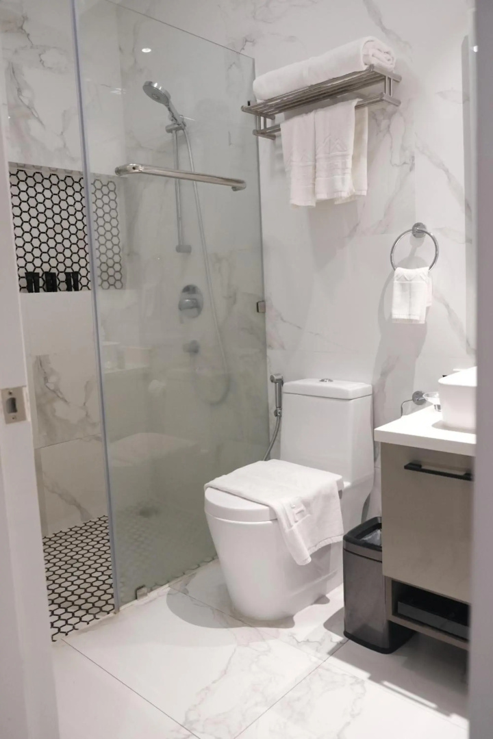 Stonehill Suites