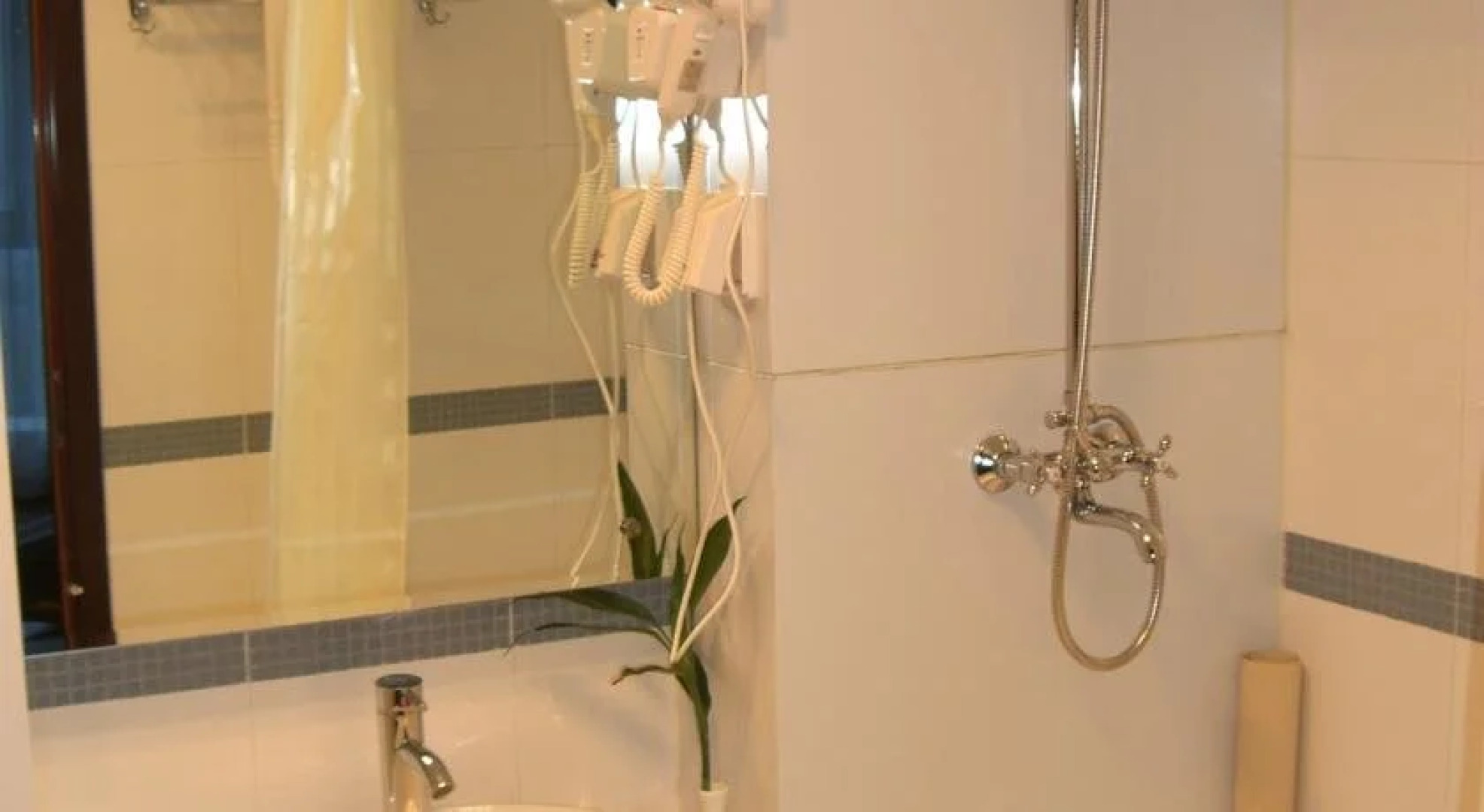 Huibishou Business Assembly