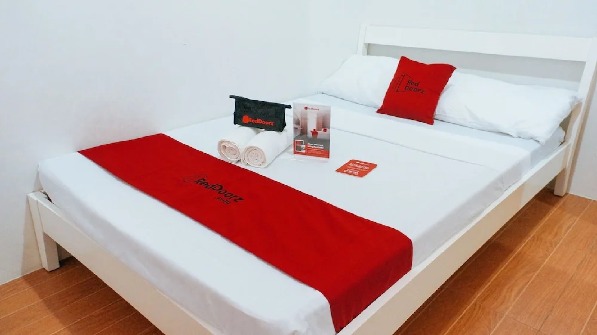 RedDoorz Plus near Talisay Town Center