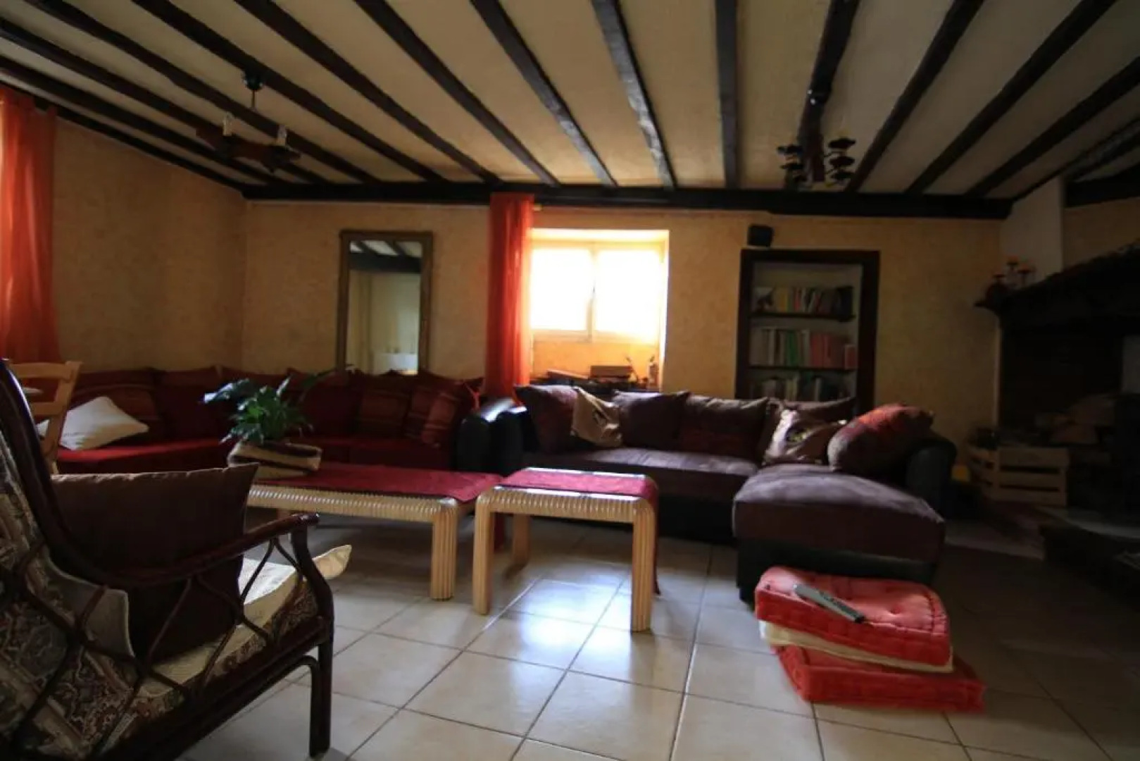 Maison Mariposa - Chambres d'Hôtes et Yourtes