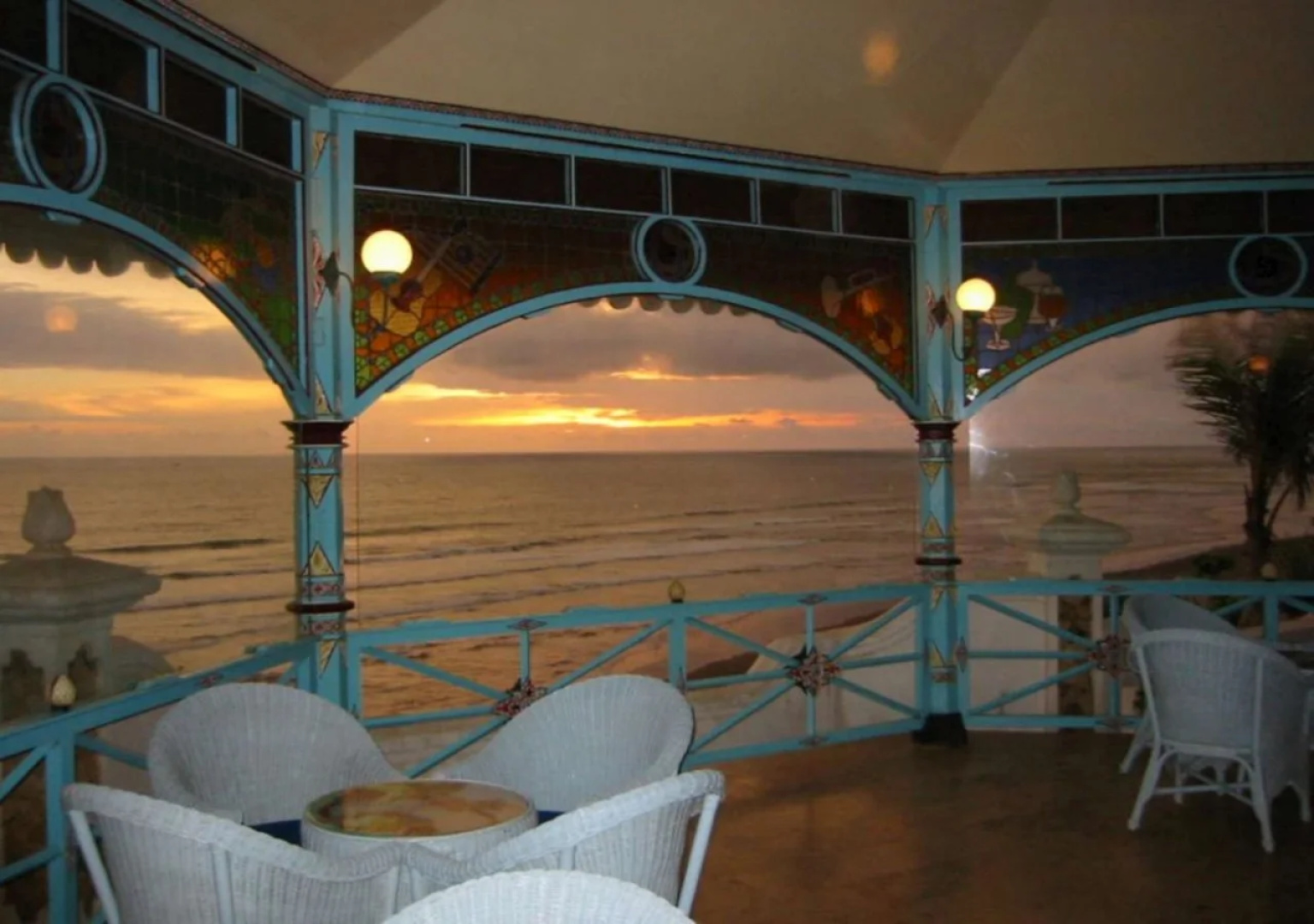 Queen of The South Resort