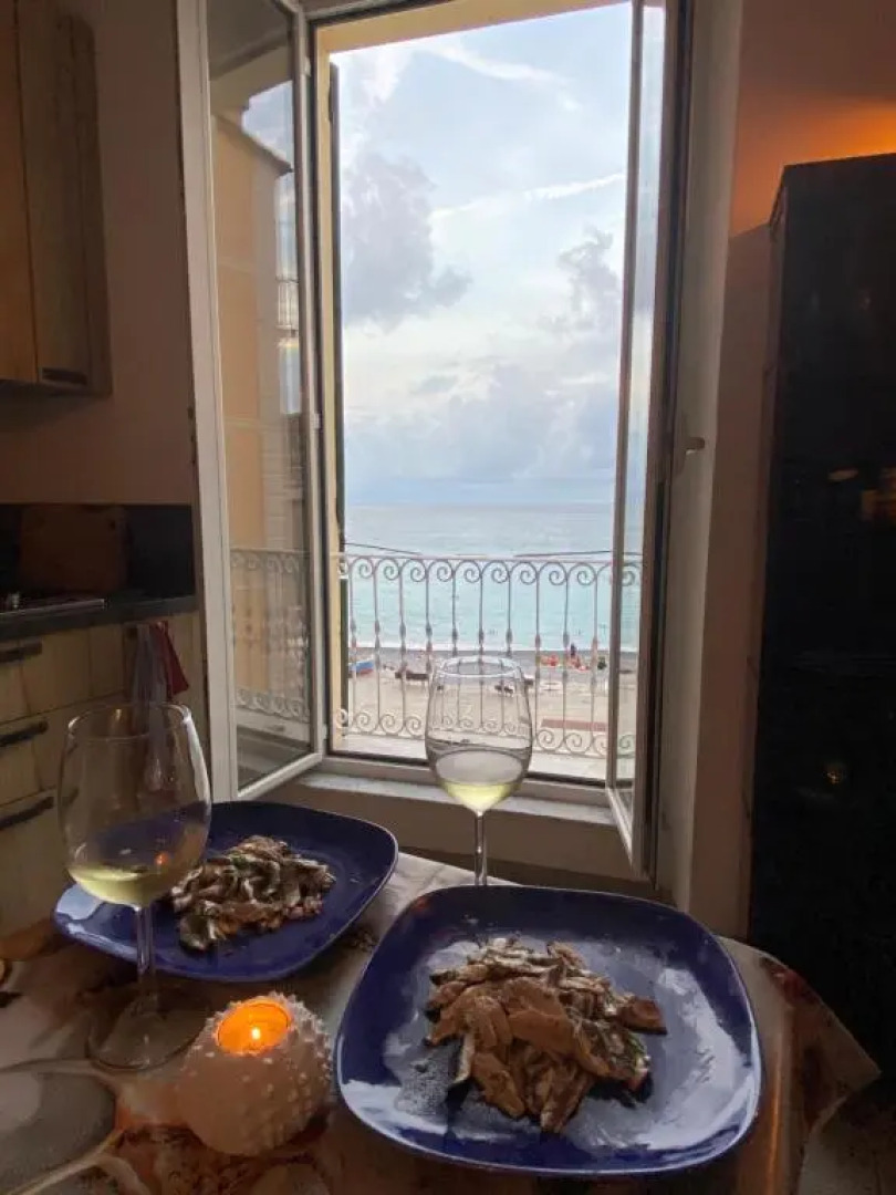 Casa Sea Life, Beachfront with Parking