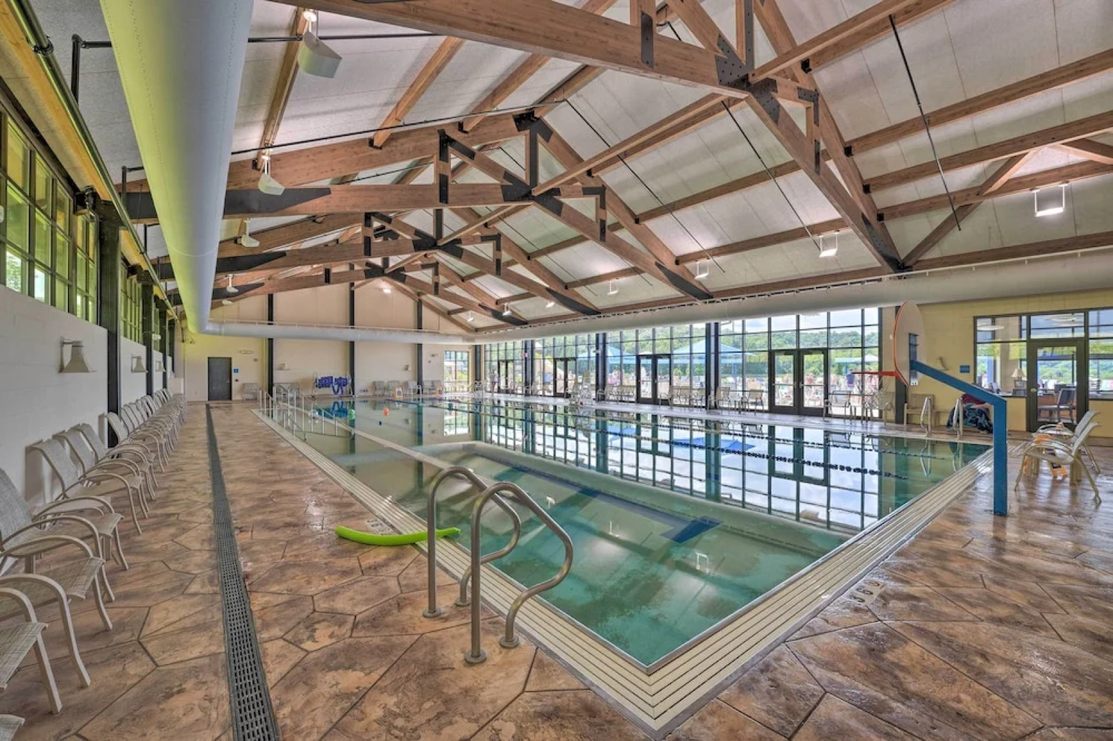 Galena Townhome w/ Deck & Golf Course View!