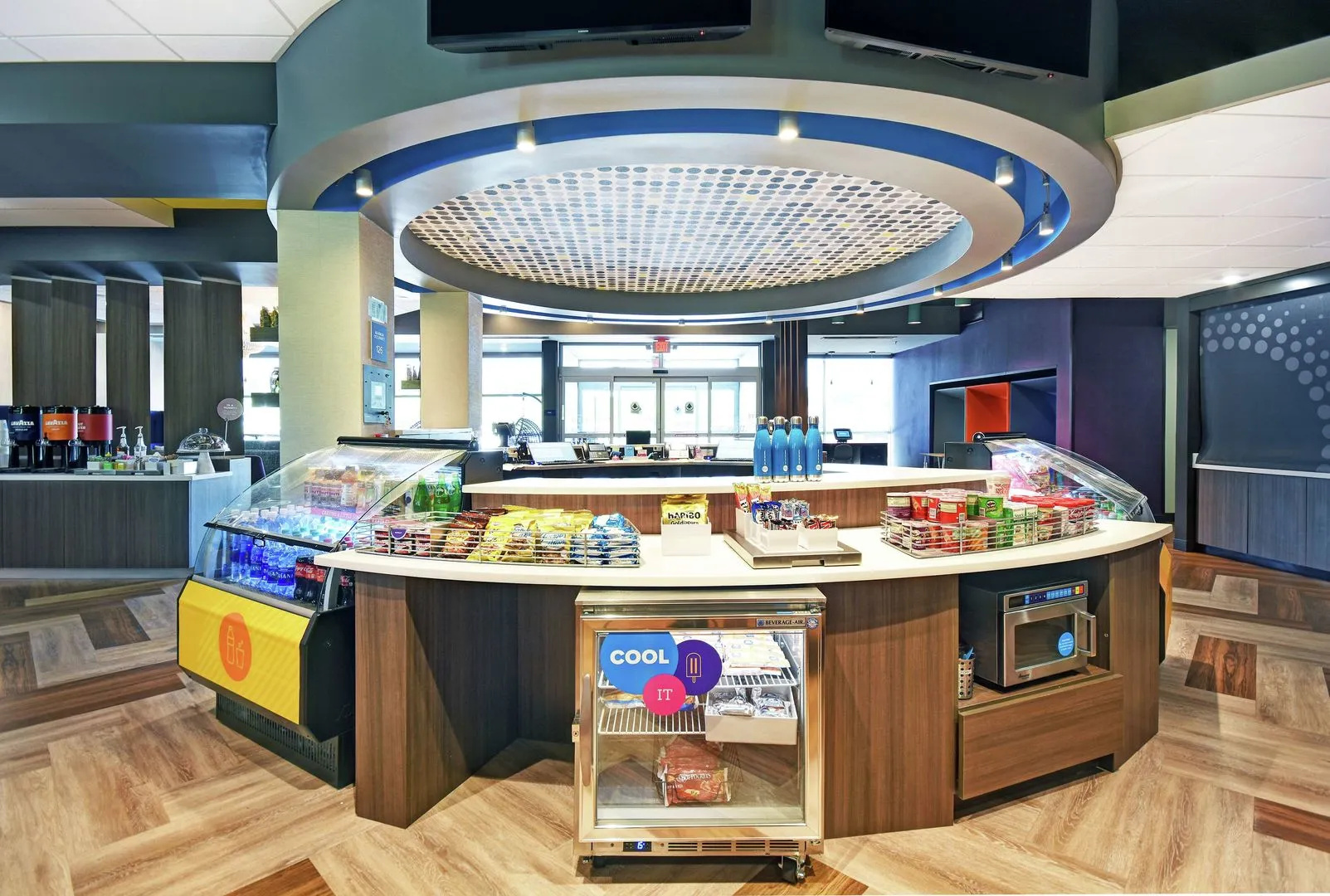 Tru by Hilton Grand Rapids Airport