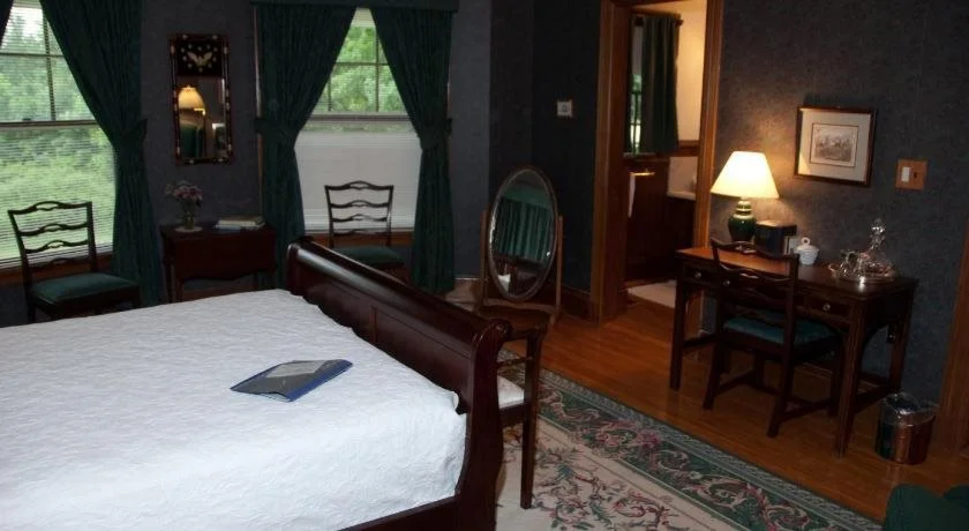 Governors House in Hyde Park