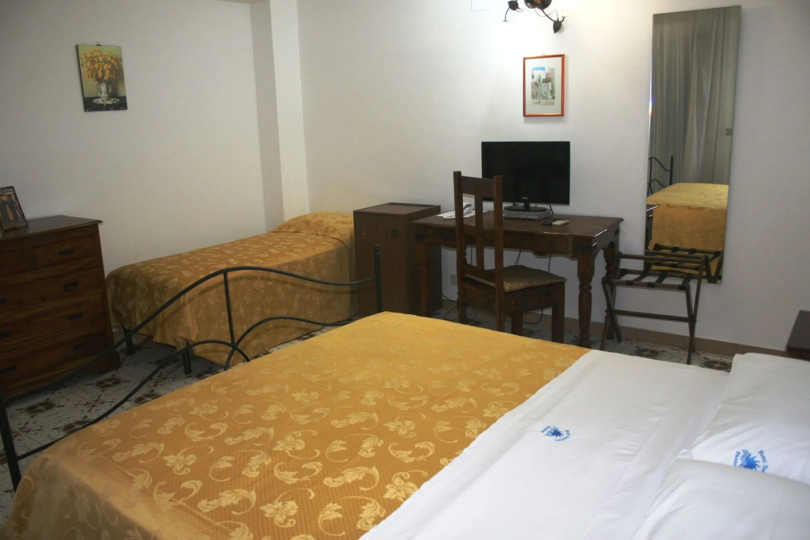 Hotel Tesoriero