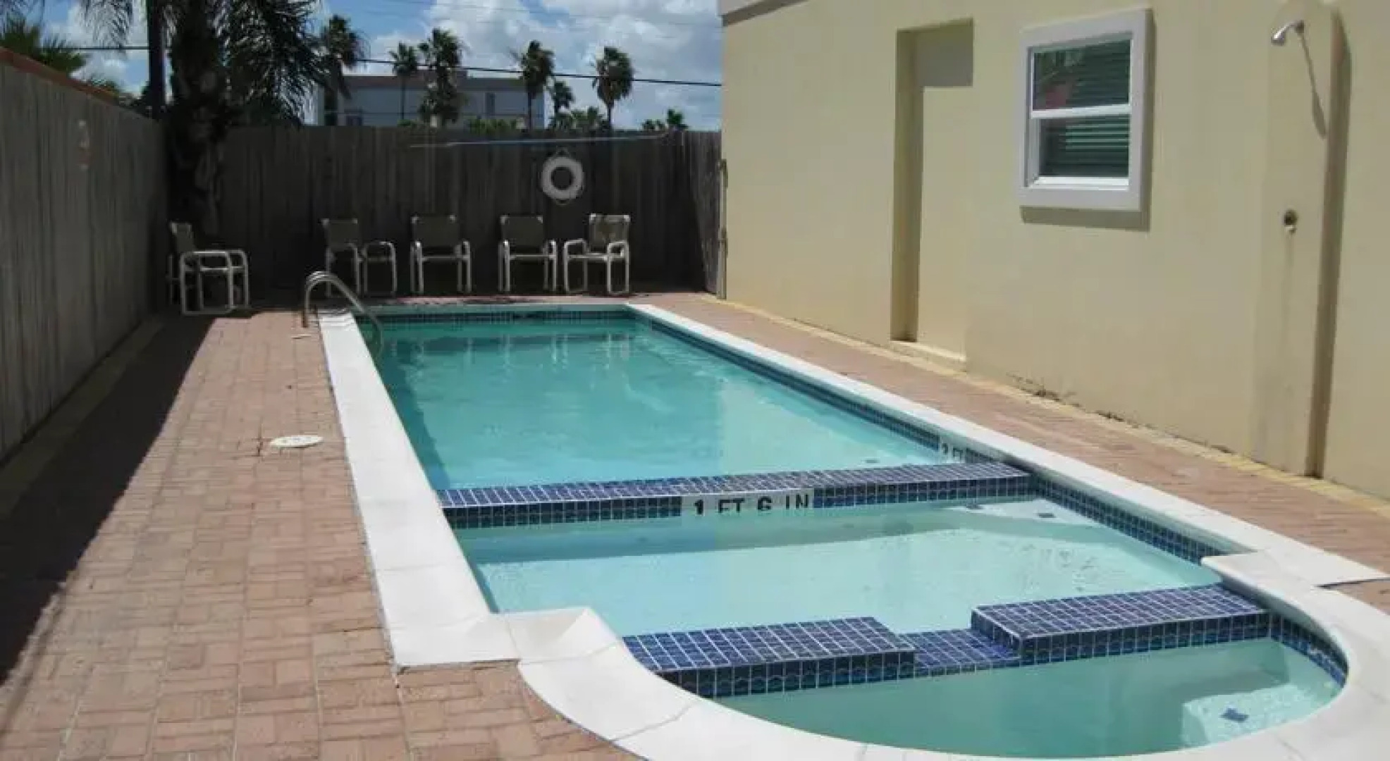 San Francisco II Condominiums - by Island Services