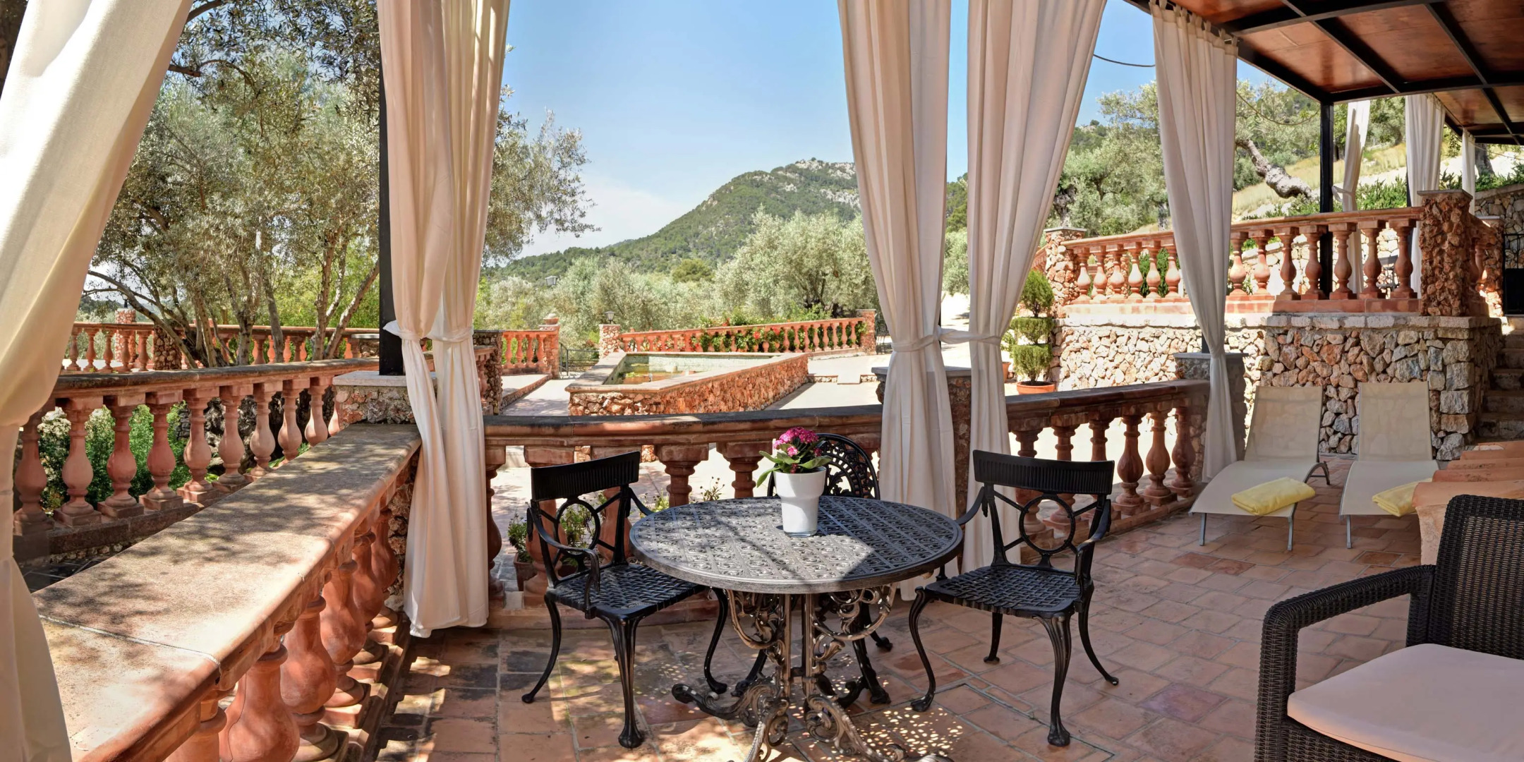 Hotel Rural Monnaber Nou & SPA