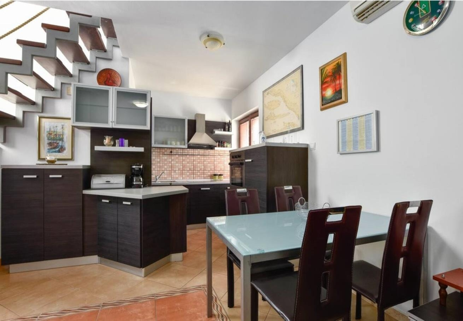 Holiday house Niksi - with pool: Skrip, Island Brac