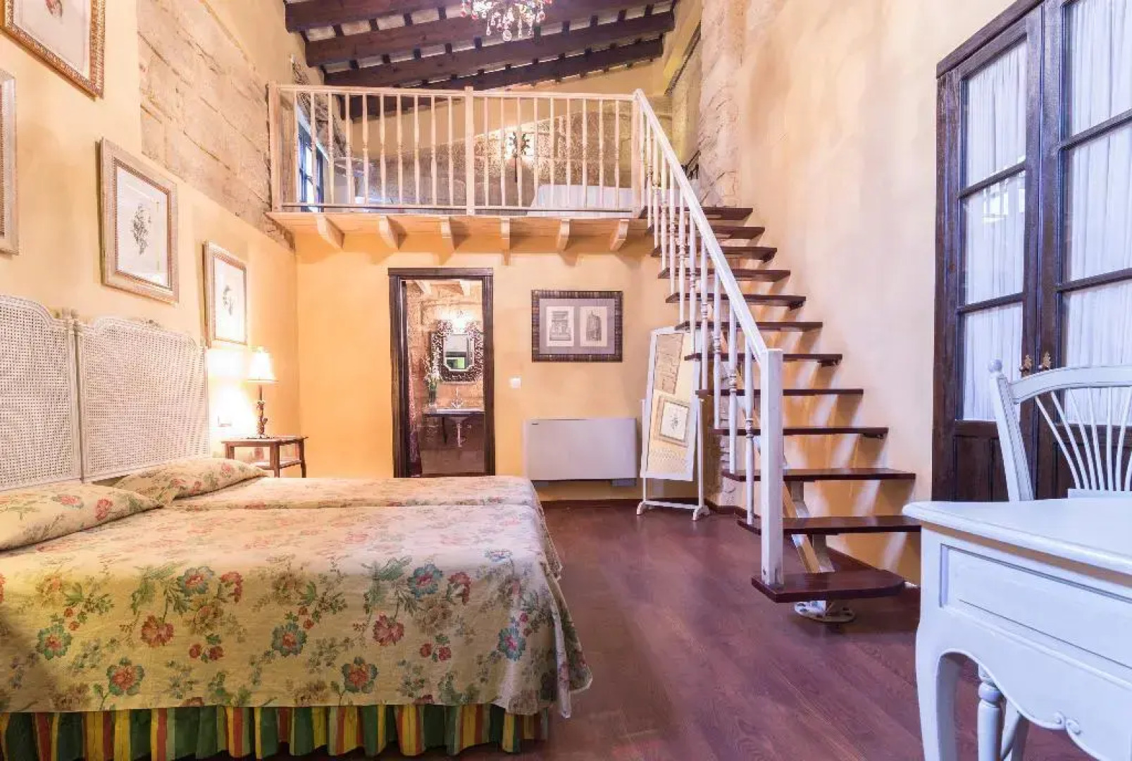 La Casona de Calderón Gastronomic & Boutique Hotel