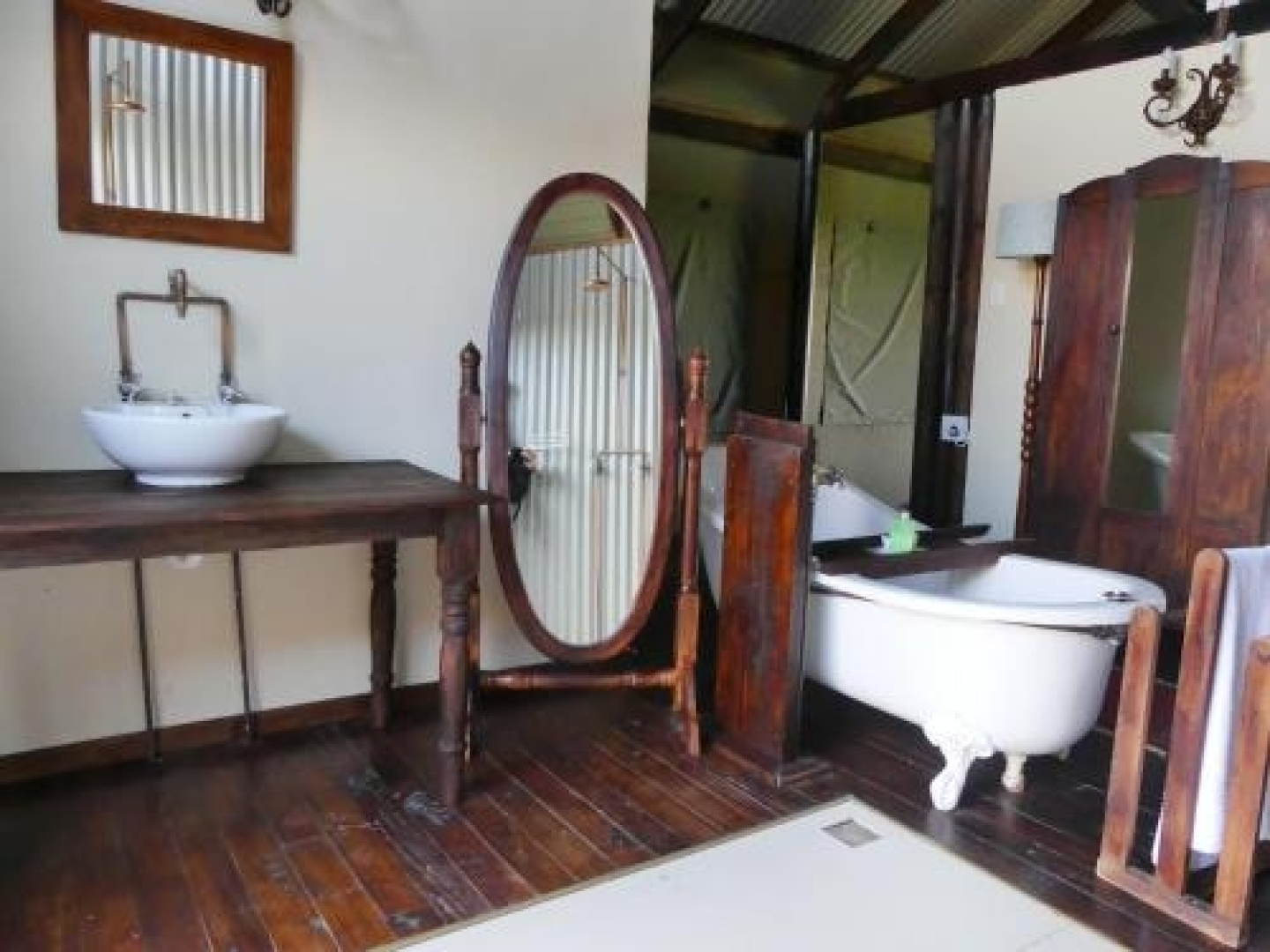 Misty Mountain Lodge and Chalets