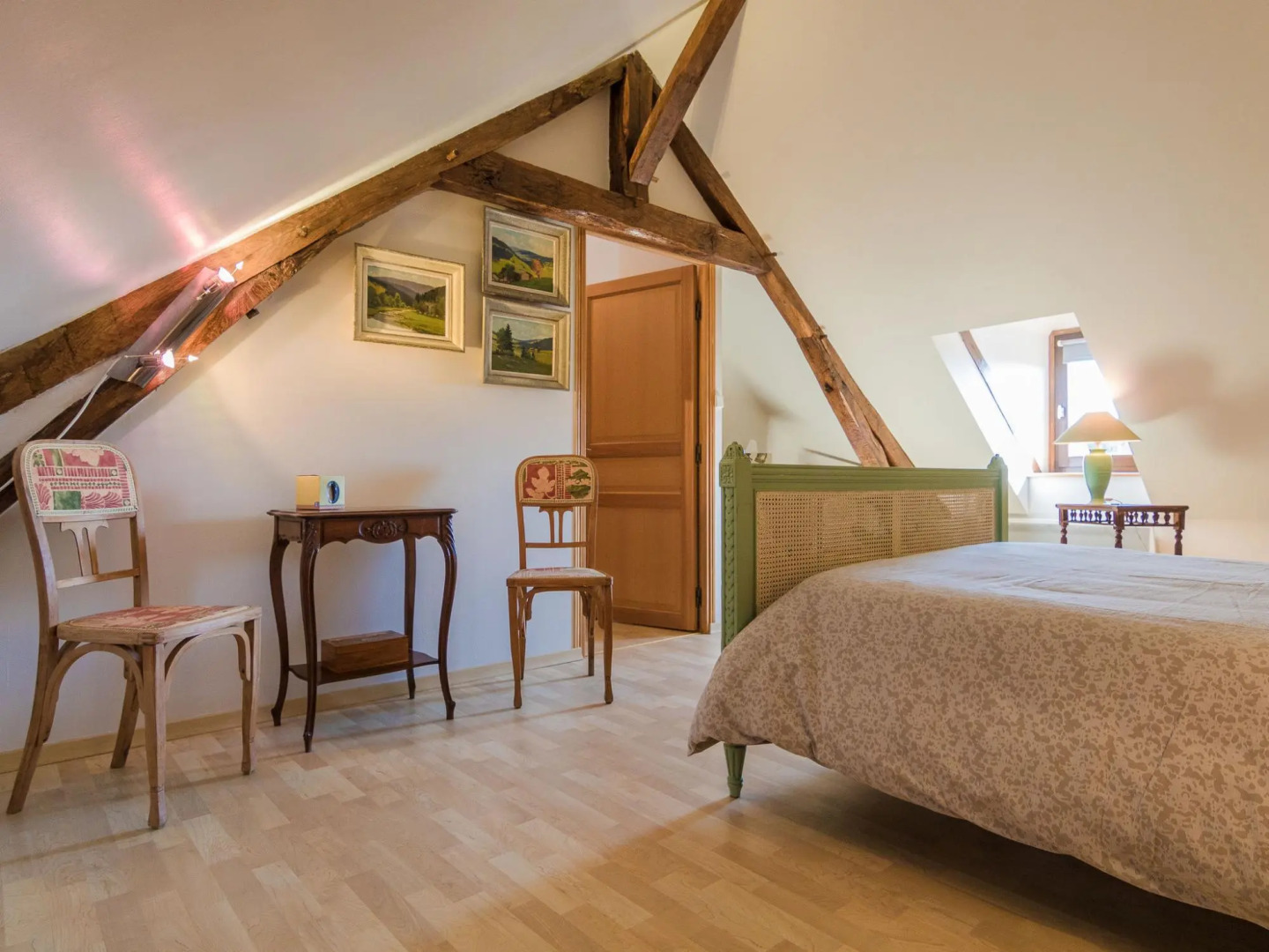 A Comfortable Way To Go Back in Time To Find Space, Tranquillity And Nature