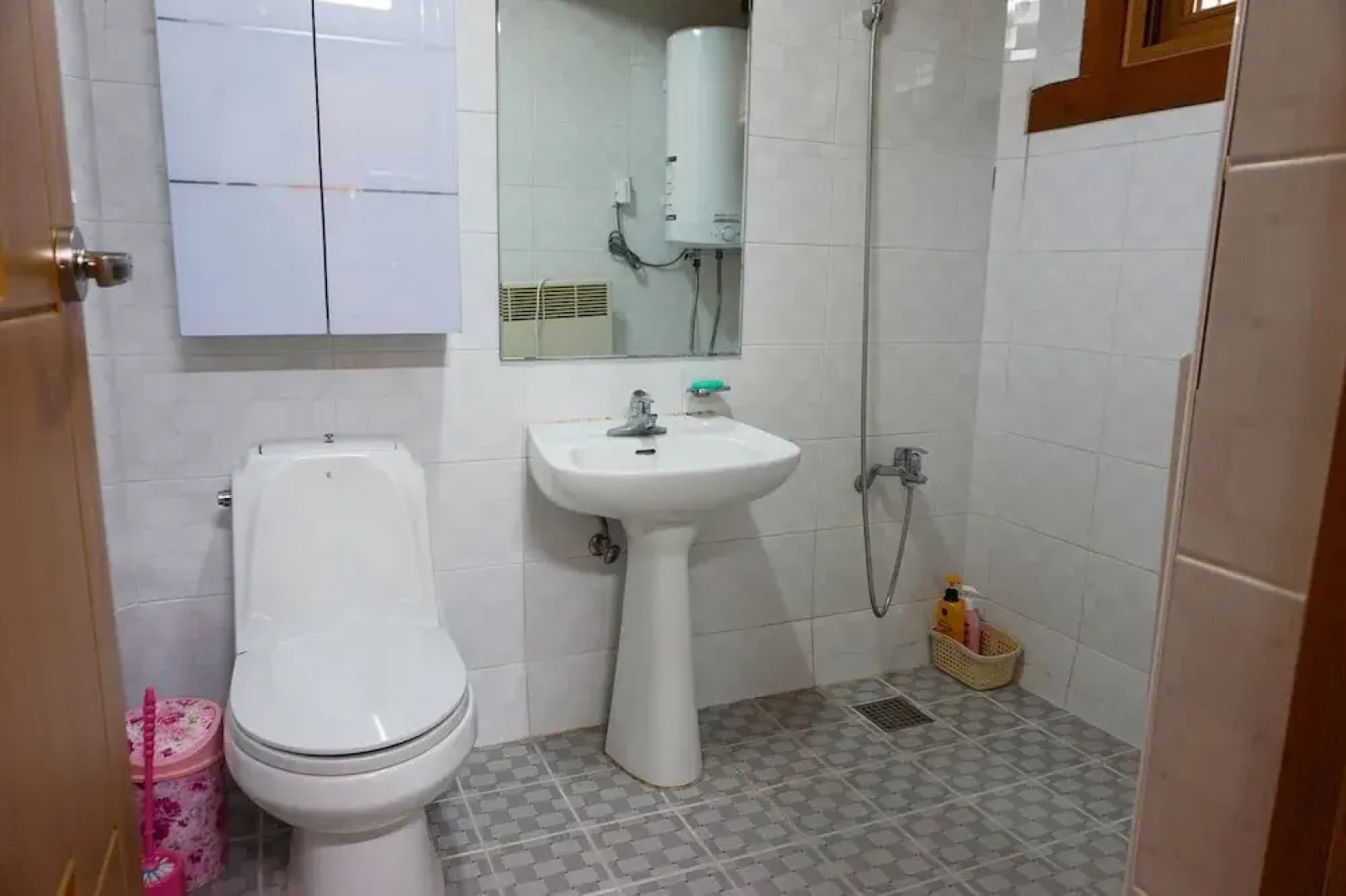 Netgang Sanchon Hwangto Pension & Camping